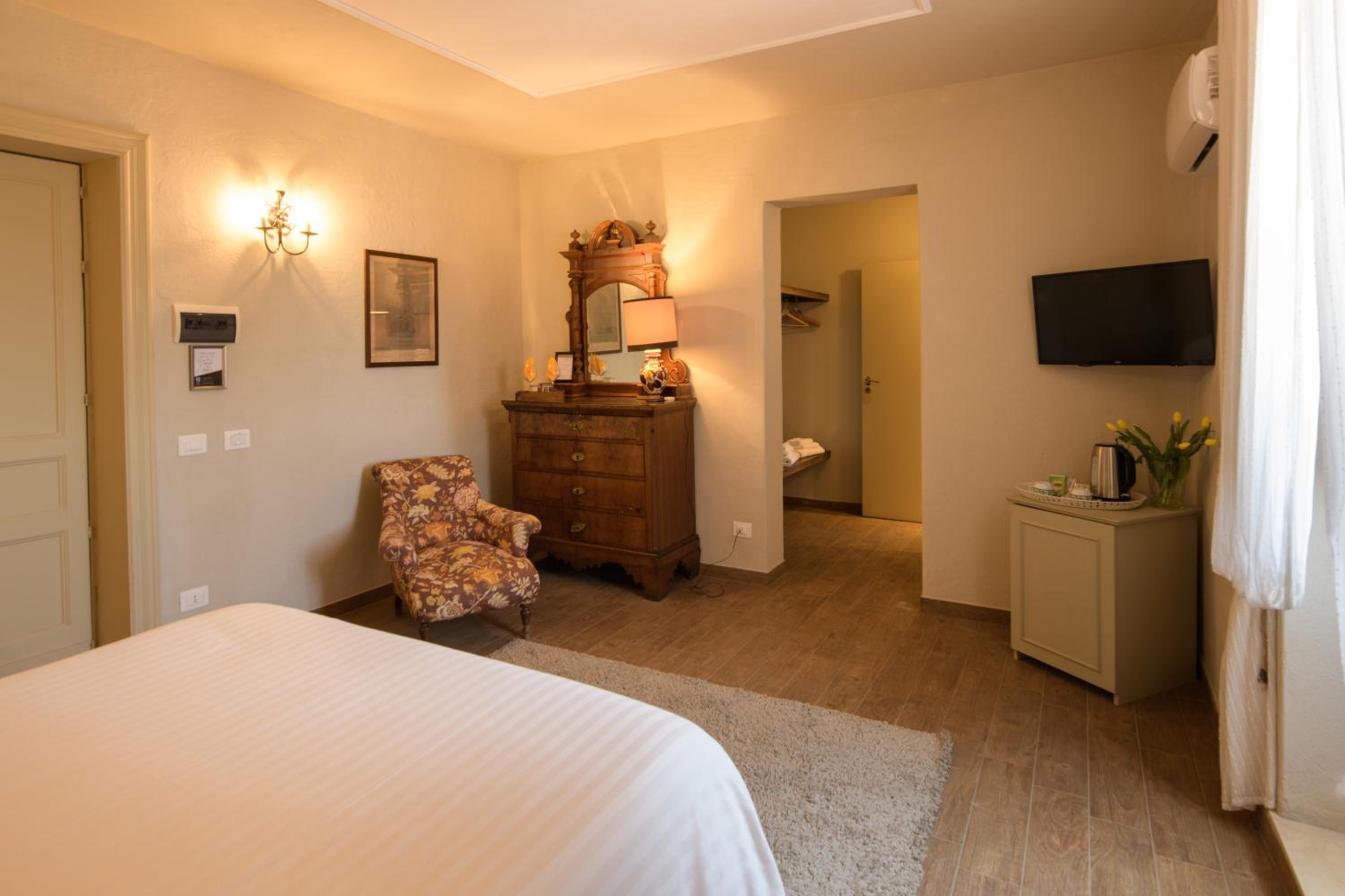 Superior Double Room - Photo 15