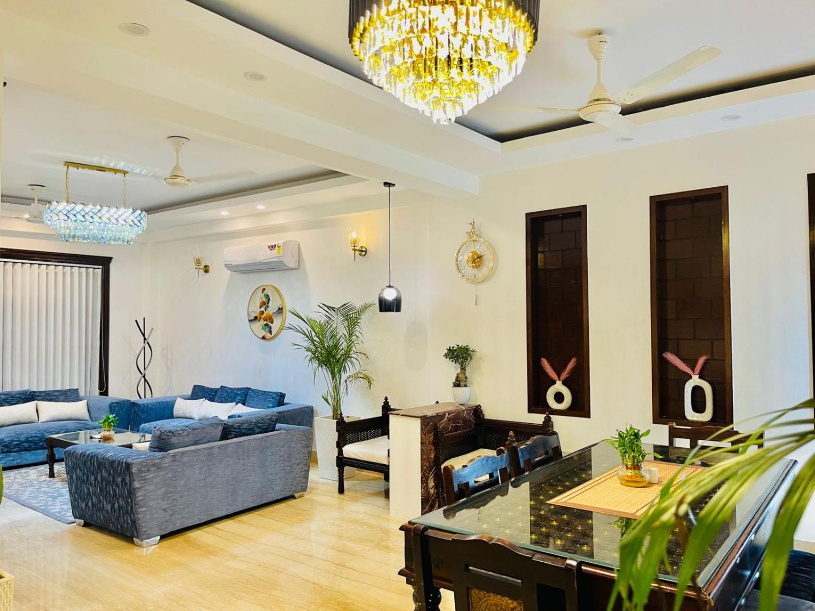 Three-Bedroom Apartment - Photo 7