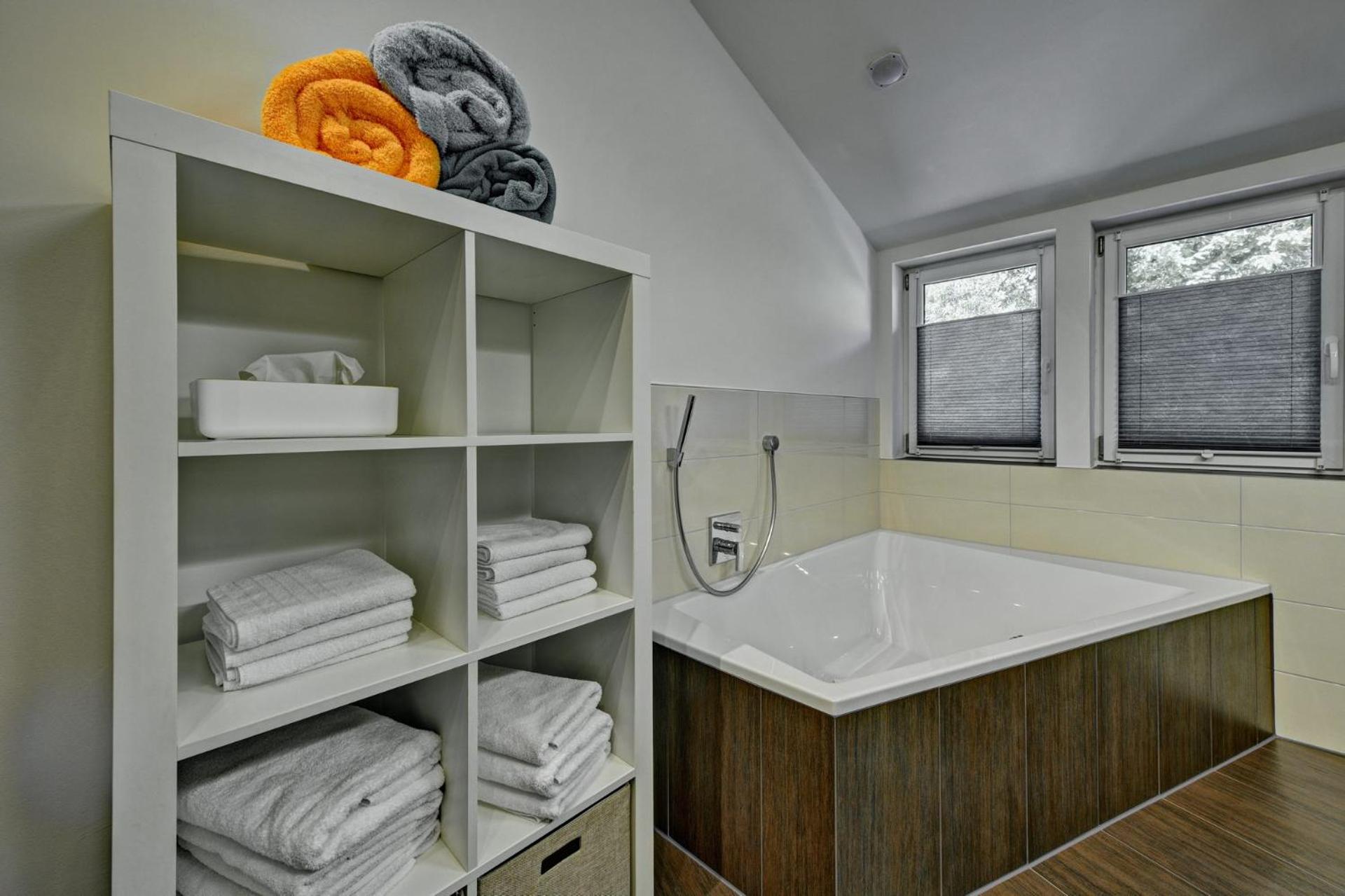 Deluxe Apartment photo 2