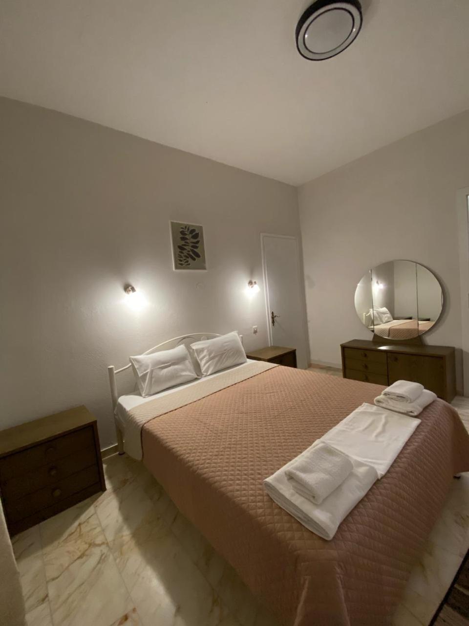 Two-Bedroom Apartment photo 2