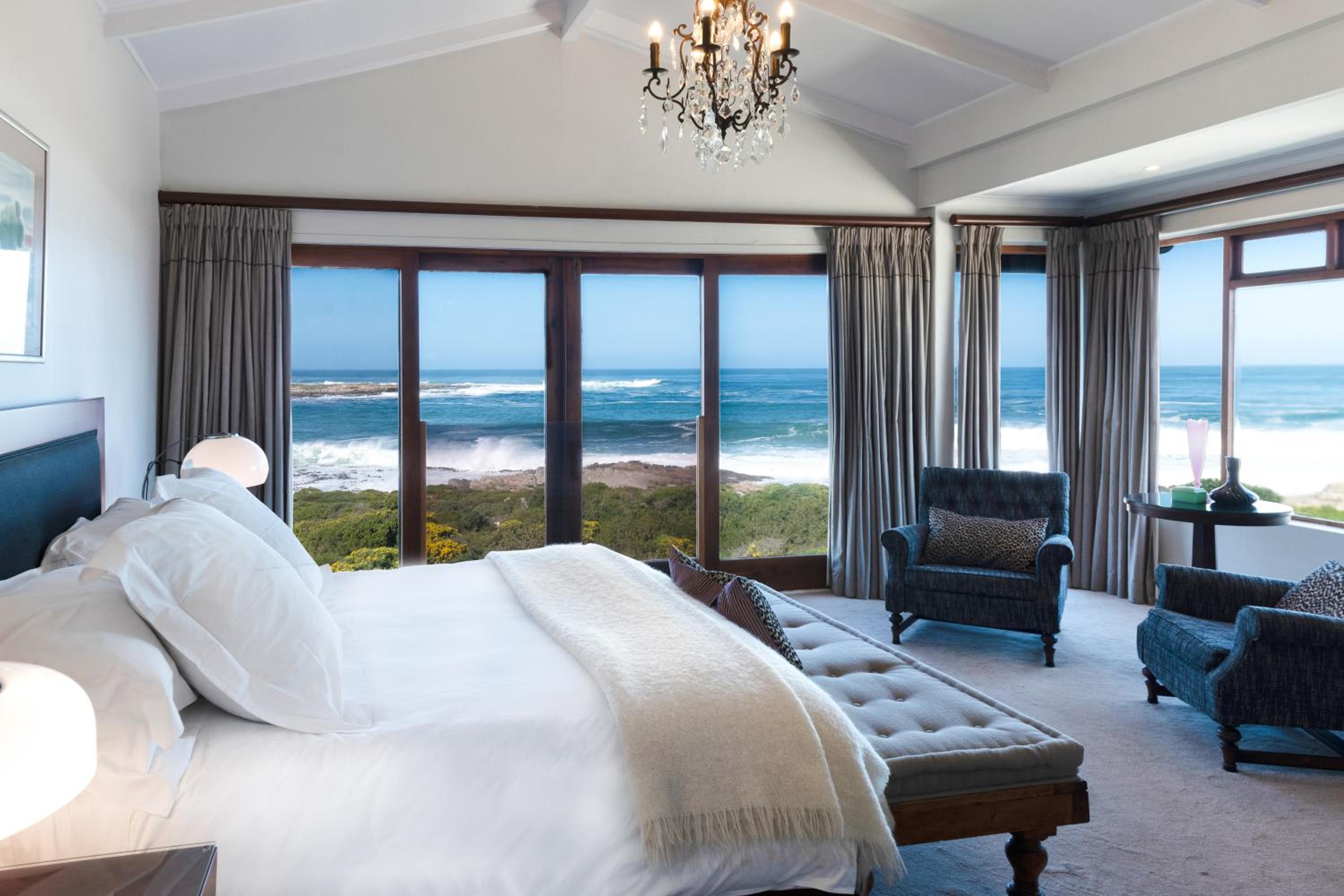 Superior Triple Room with Sea View - Photo 2