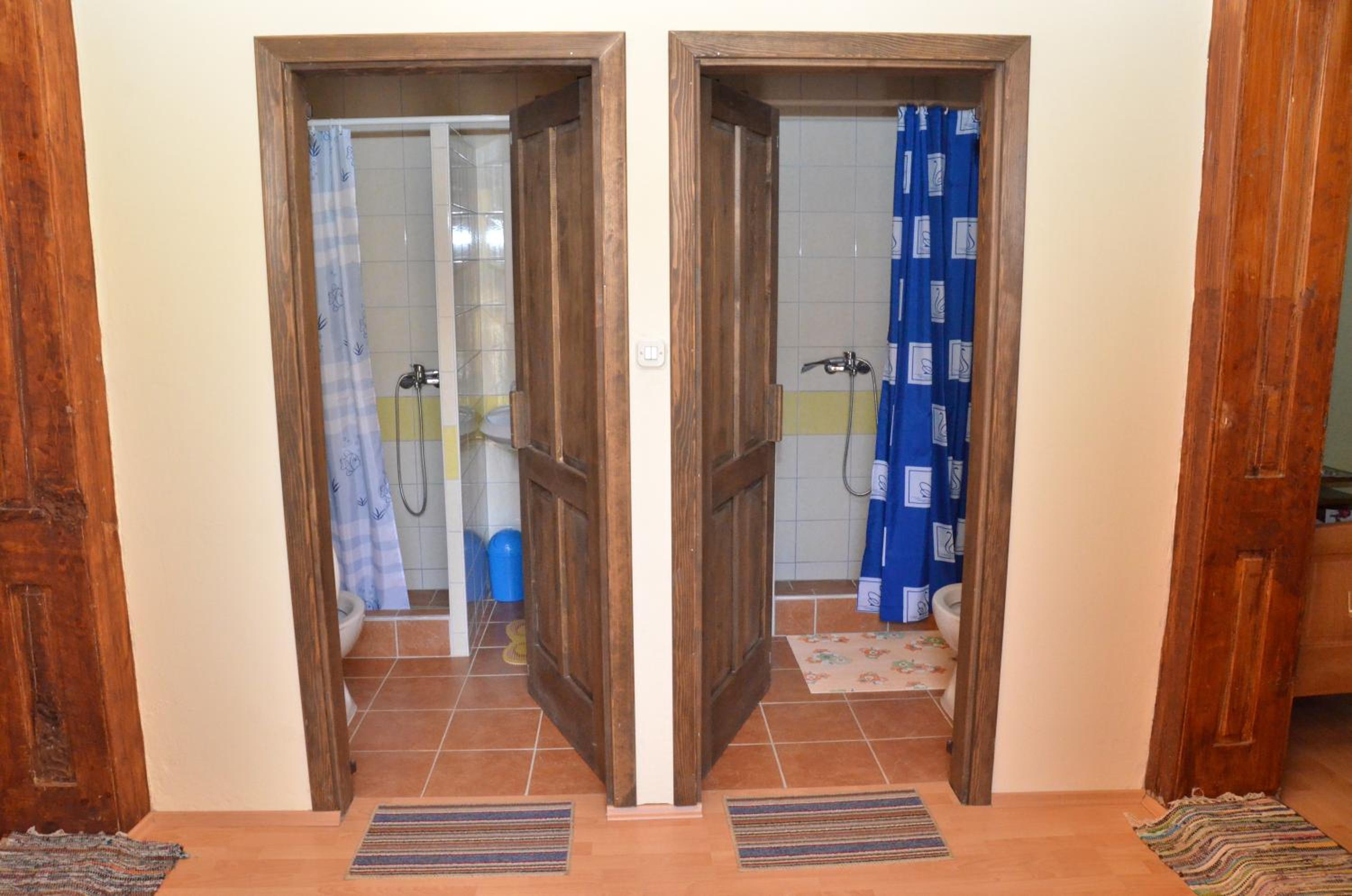Triple Room with Private Bathroom photo 3