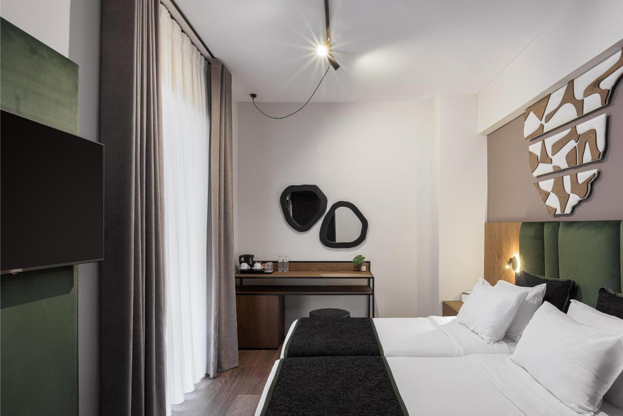 Superior Double Room - Photo 10