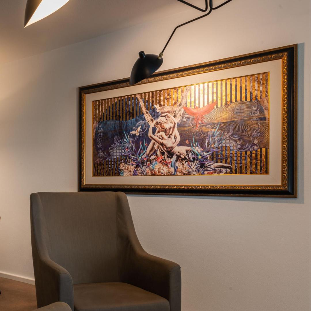 Suite - Photo 5