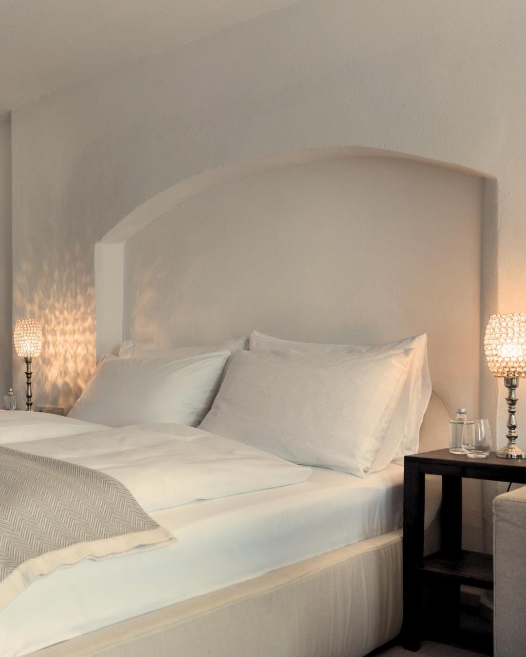 Suite - Photo 11