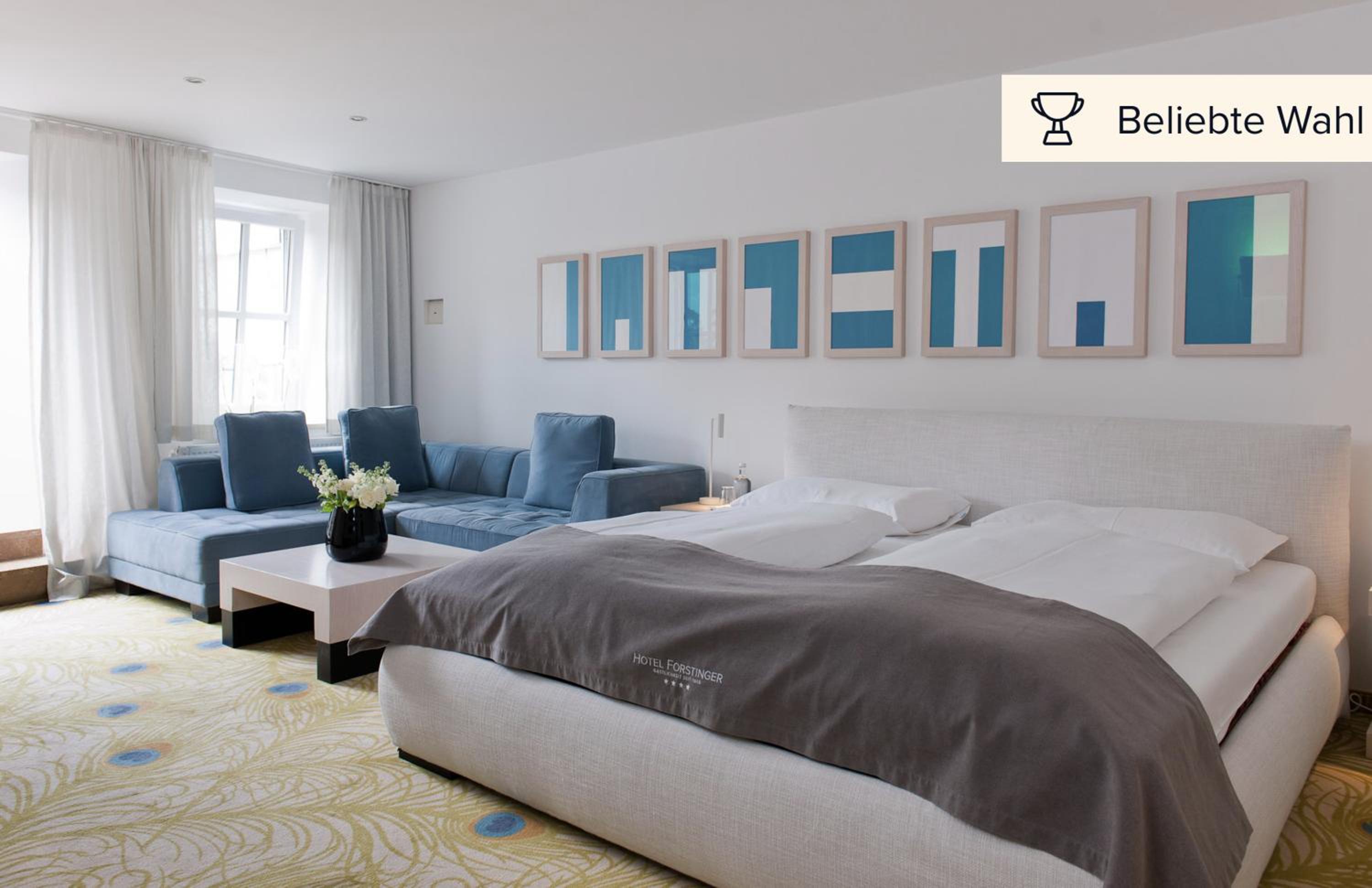 Junior Suite with Balcony - Photo 11