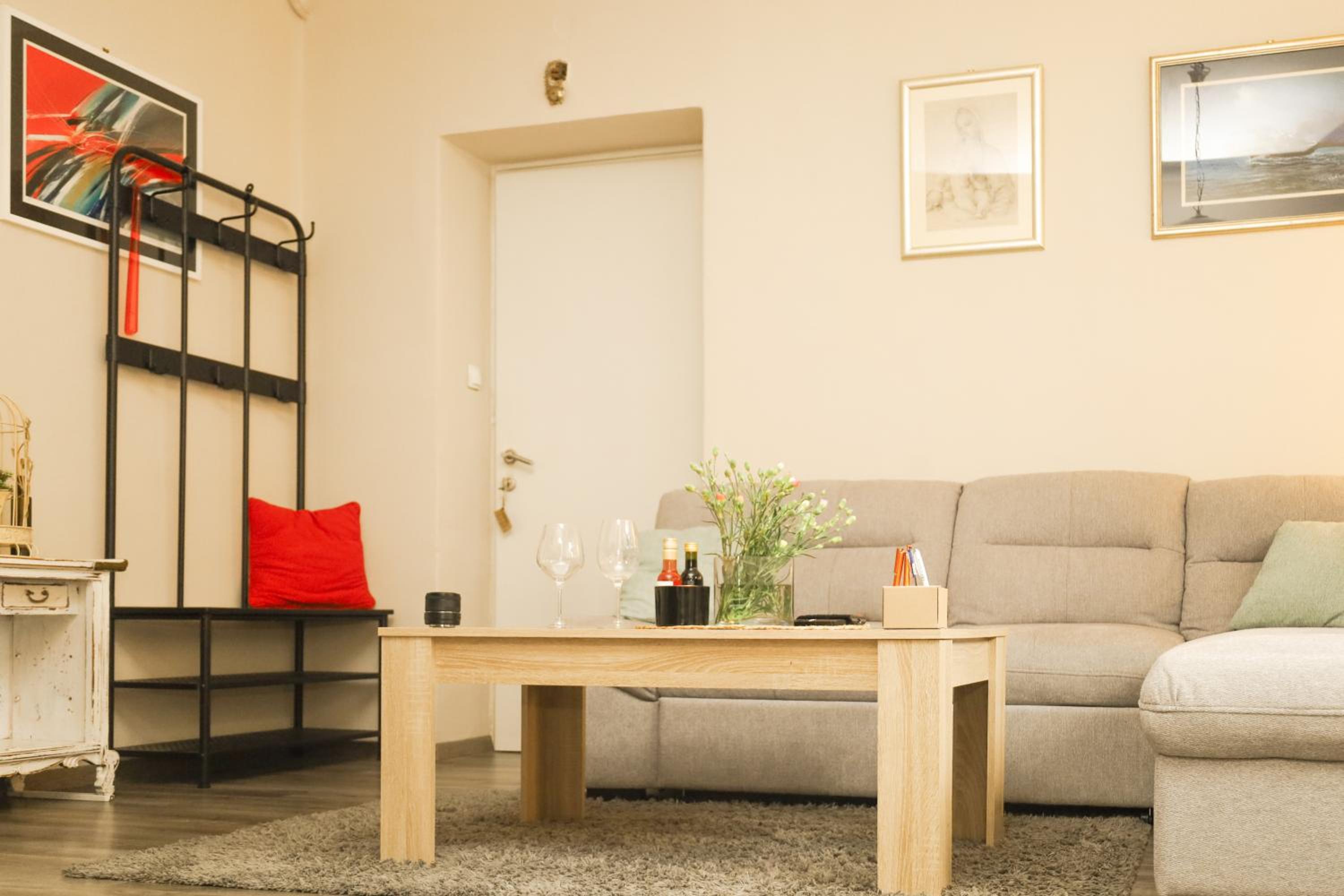Apartment - Photo 12