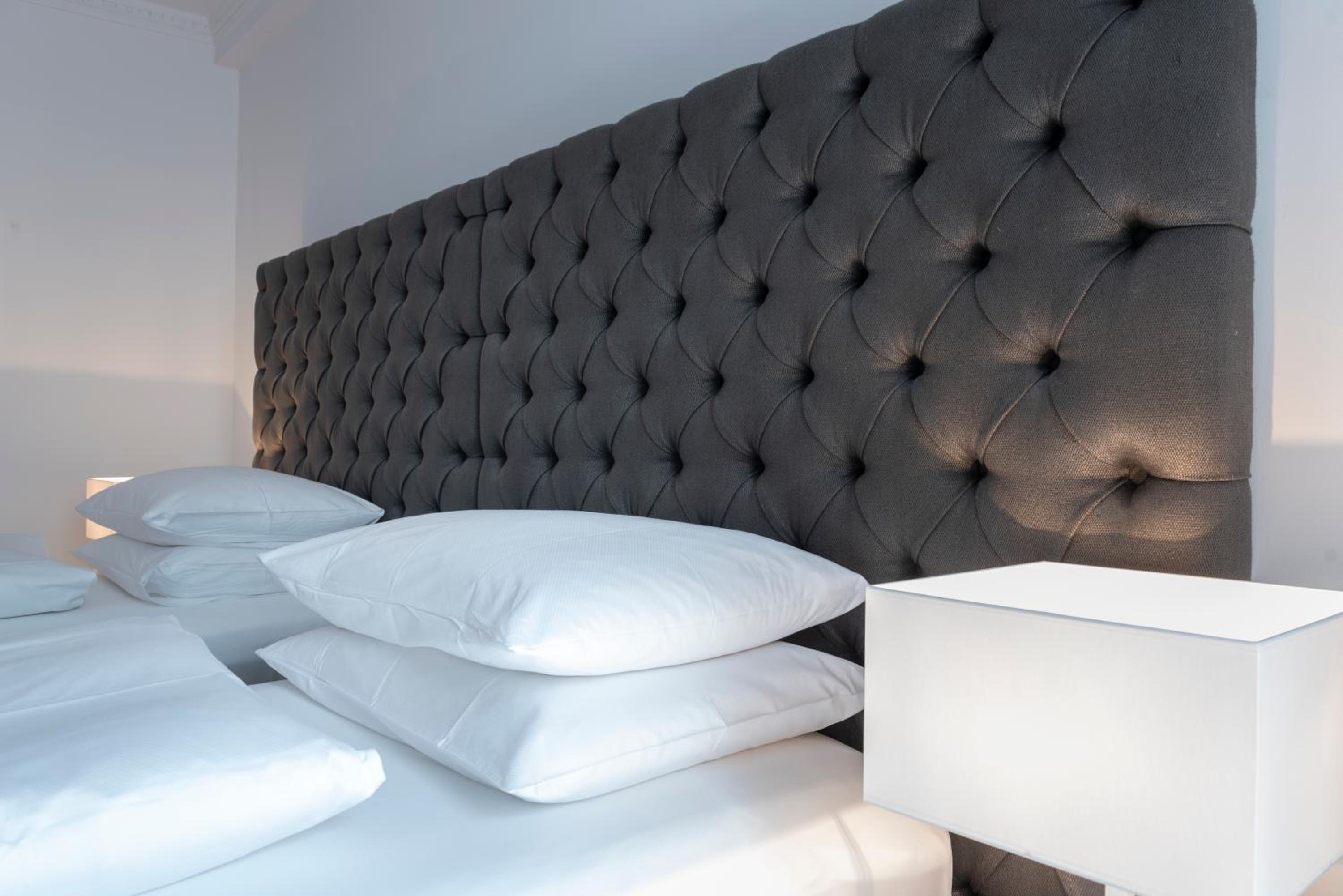 Superior Double or Twin Room - Photo 12