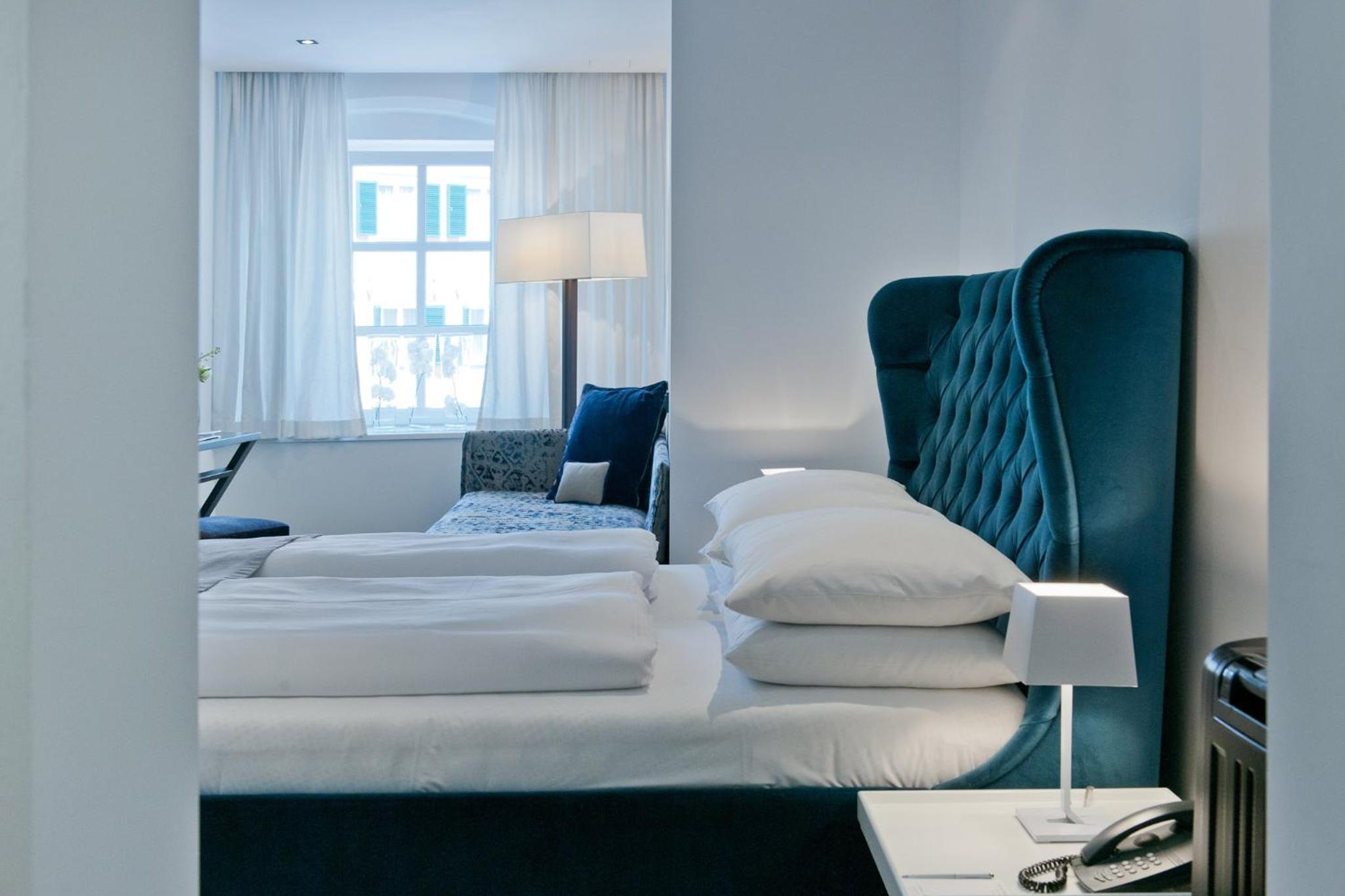 Deluxe Double Room - Photo 1