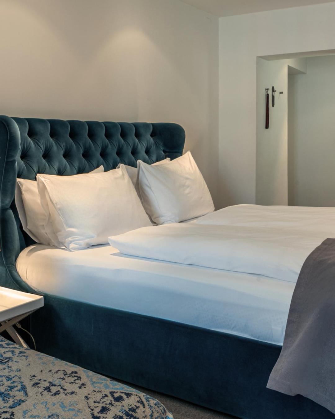 Deluxe Double Room - Photo 14