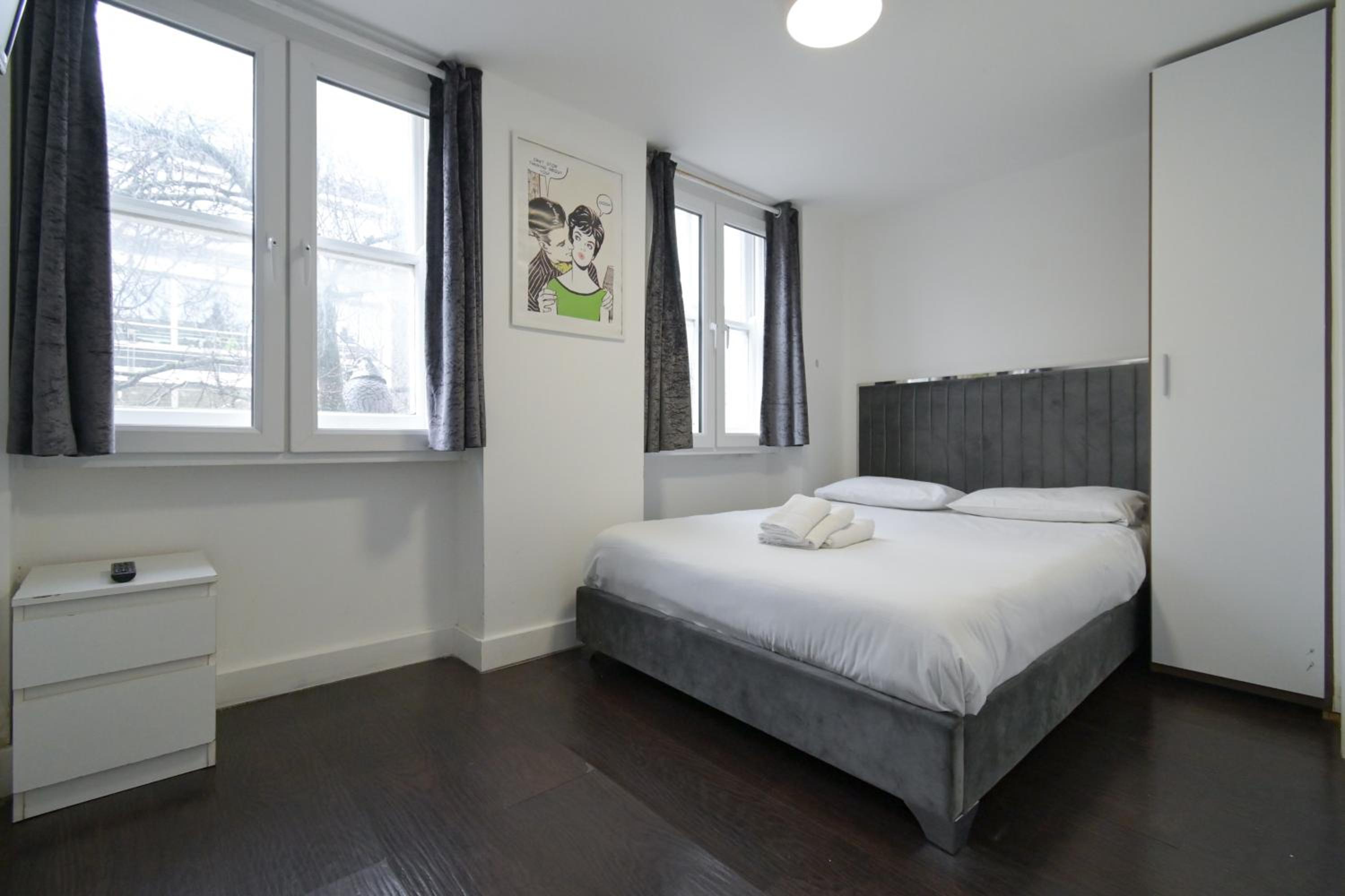 Double Room with Private Bathroom photo 3