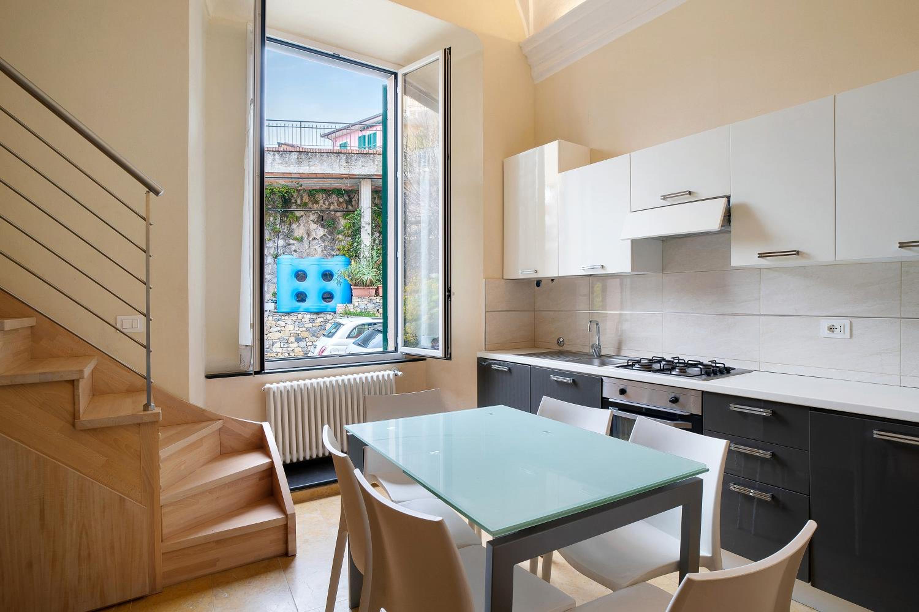 Superior One-Bedroom Apartment photo 2