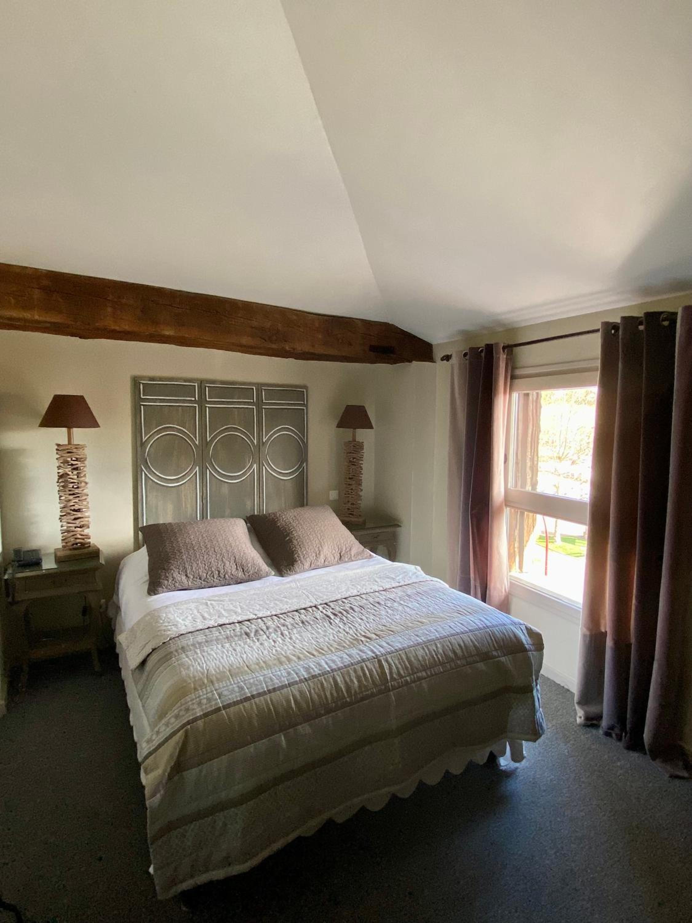 Classic Room - Photo 5