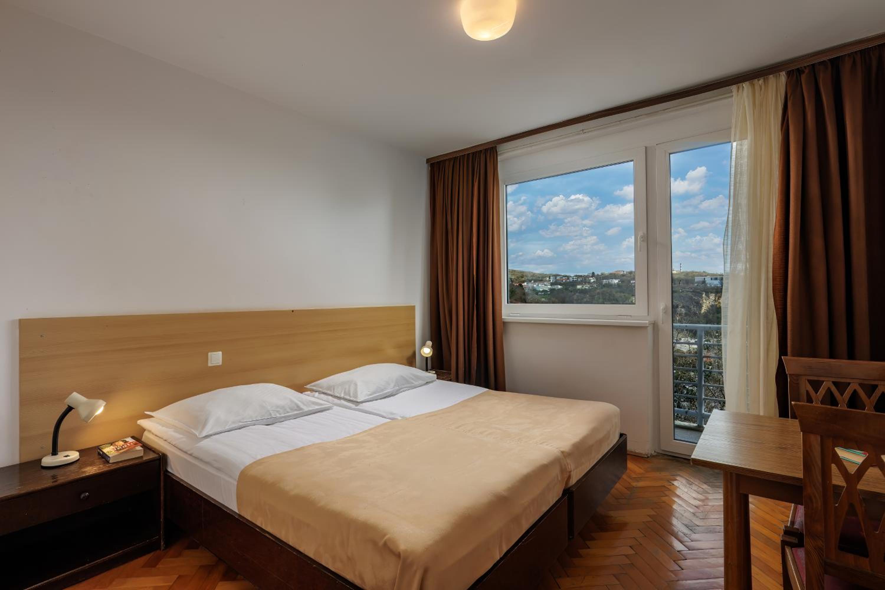 Economy Double or Twin Room - Photo 4