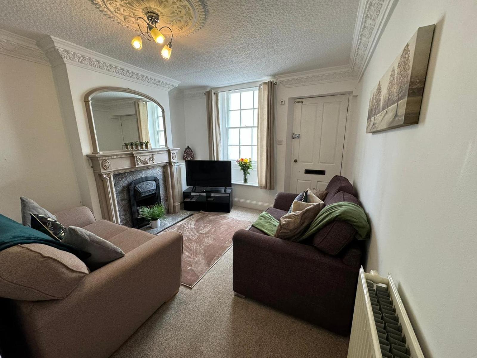 Three-Bedroom House photo 1