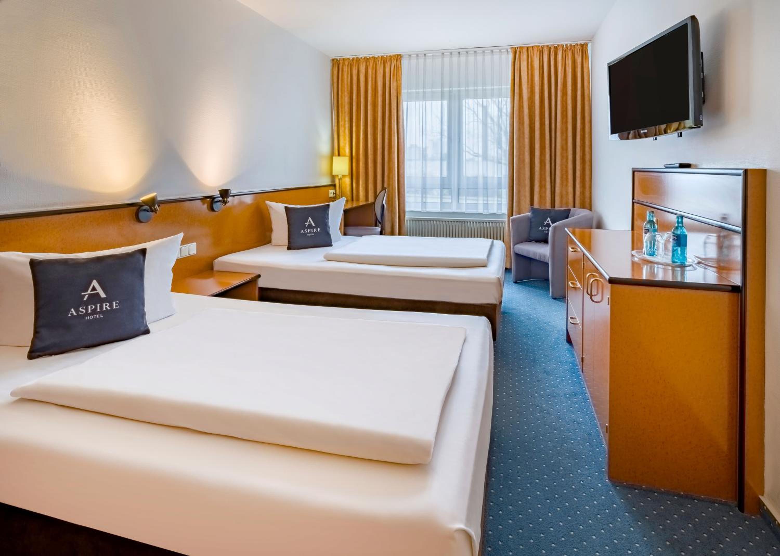 Standard Double Room - Photo 5