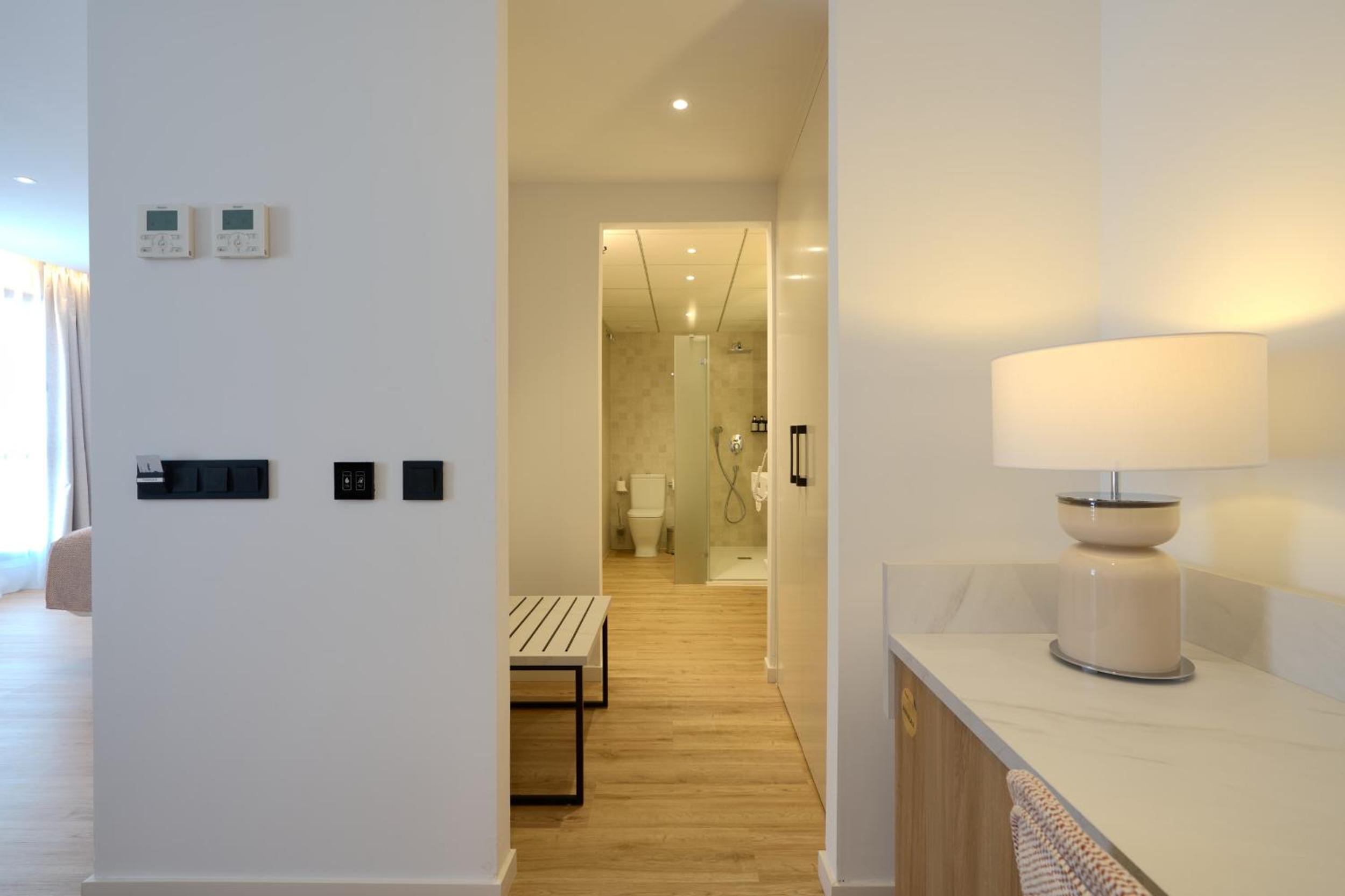 Junior Suite thumbnail 5