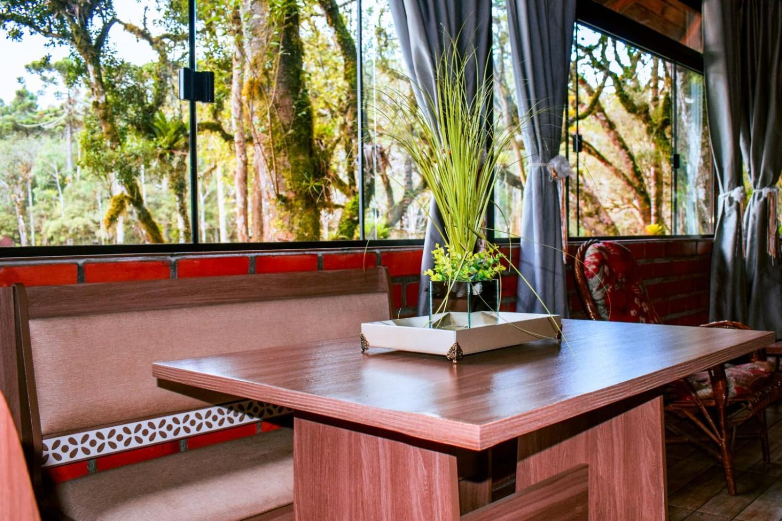 Superior King Suite - Photo 4