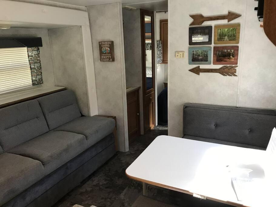 Caravan photo 3