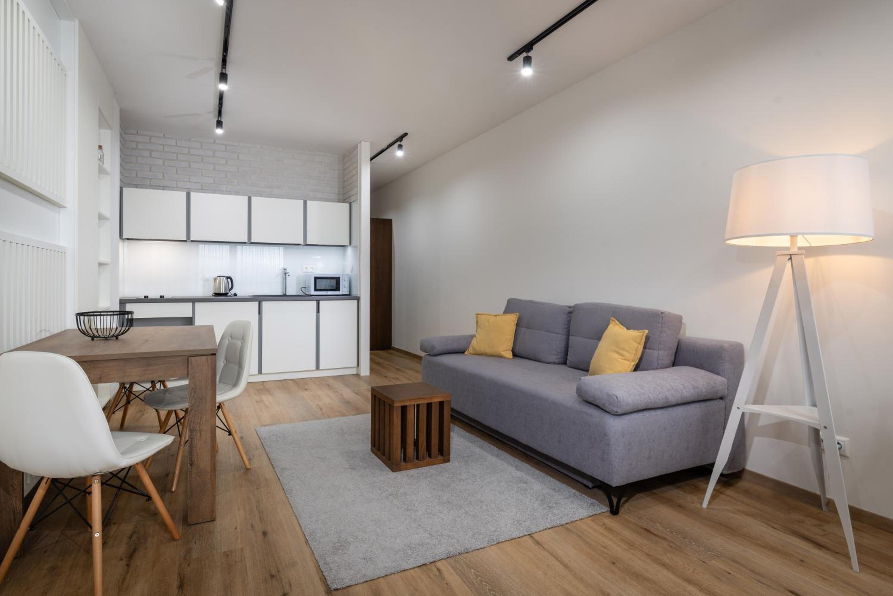 Studio with Balcony (HR2- C307) - Photo 2