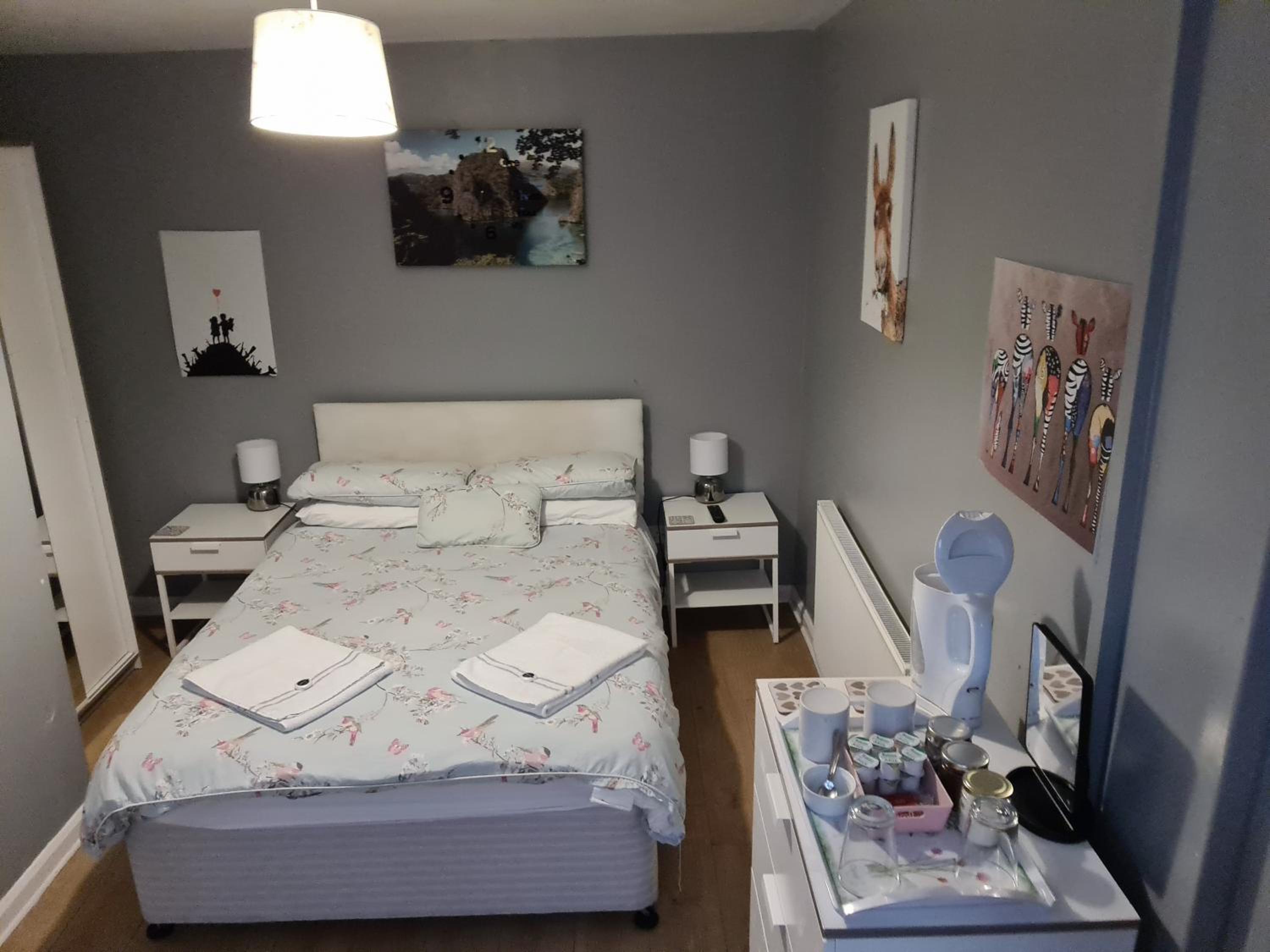 Double Room with Private Bathroom photo 3