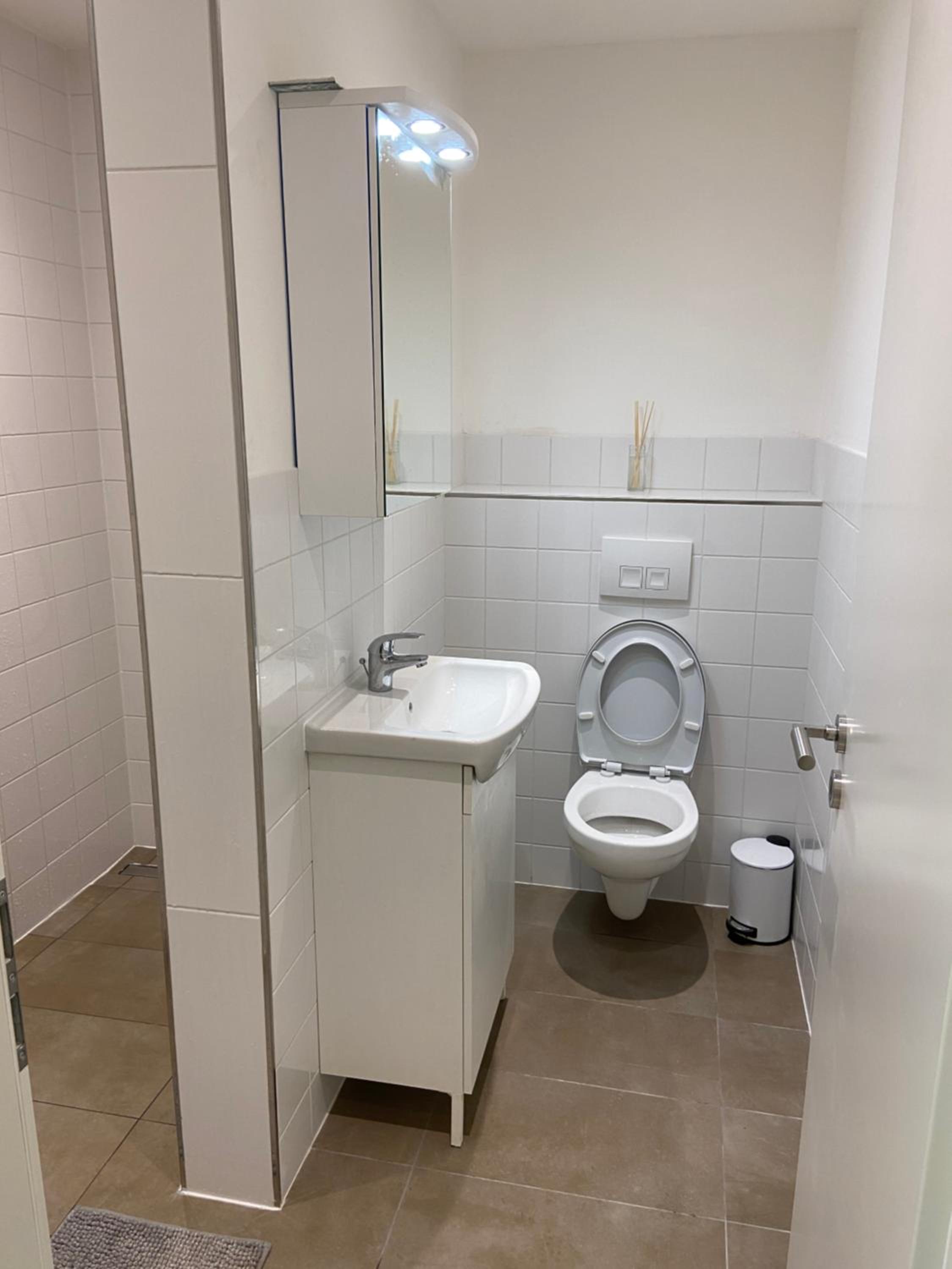 Budget Double or Twin Room photo 2