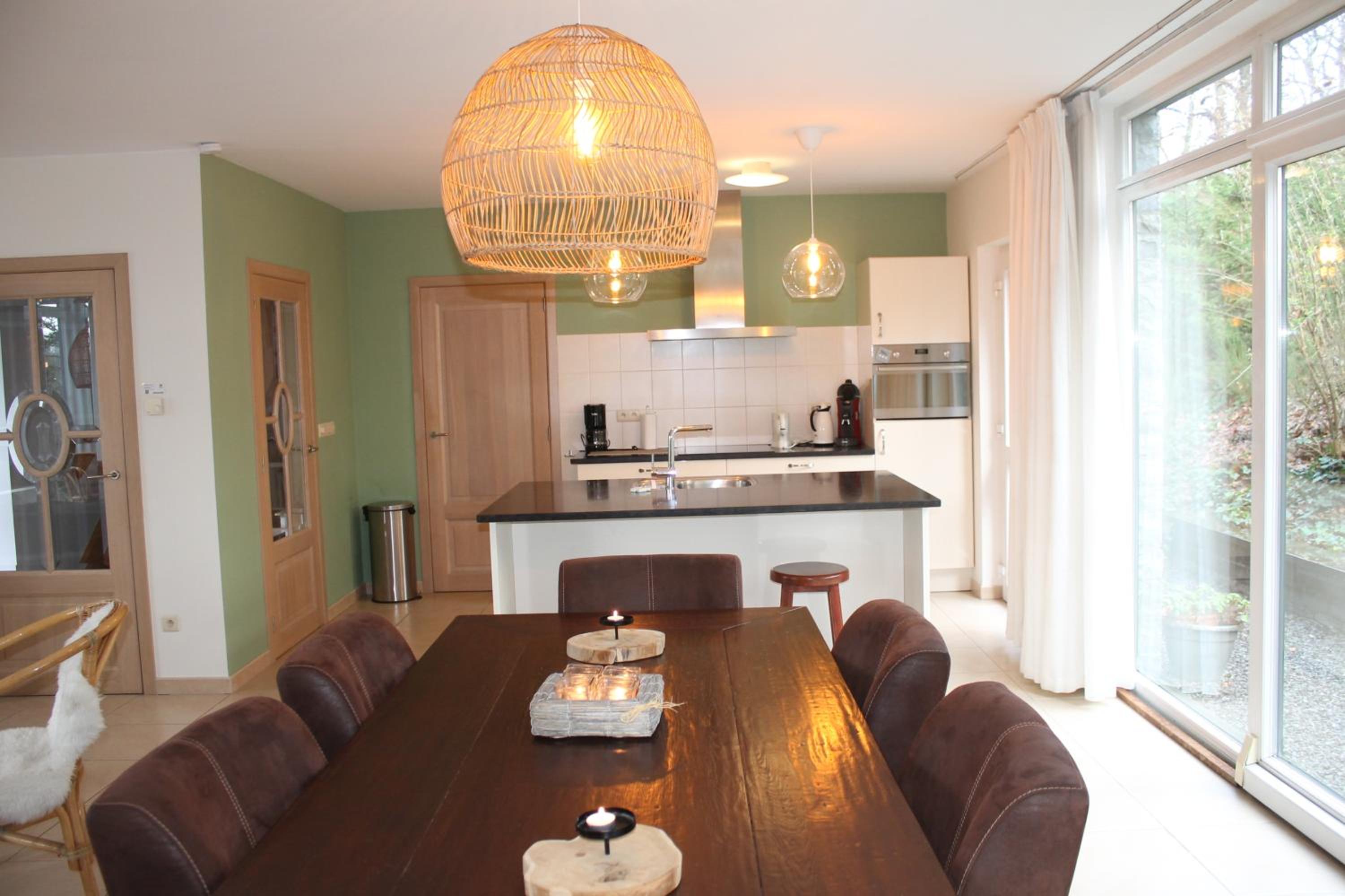 Three-Bedroom House photo 2