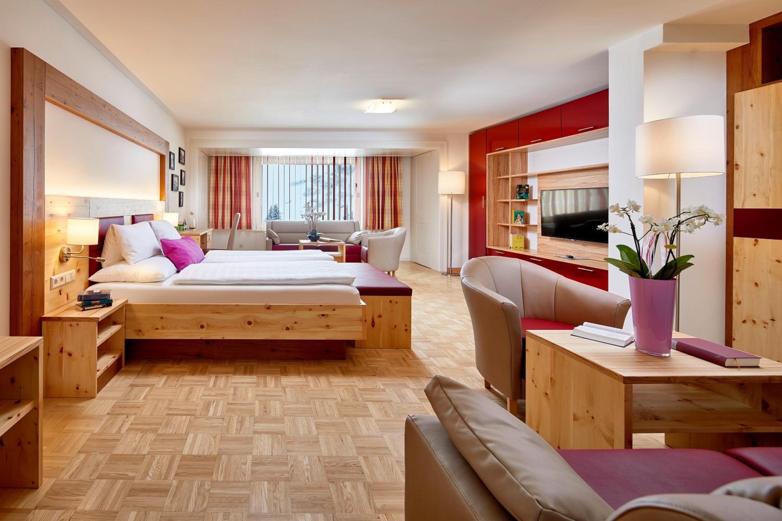 Family Suite (2 Adults + 2 Children up to 13 years)