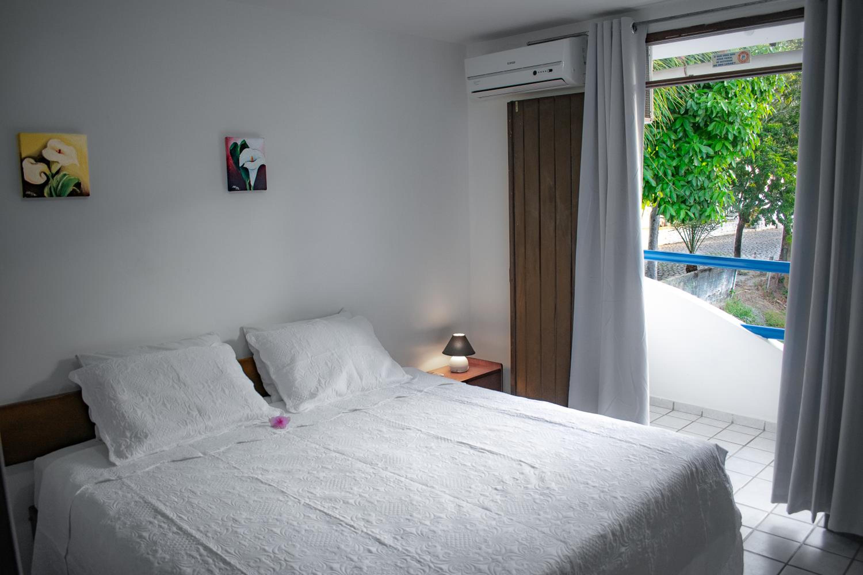 Double or Twin Room with Side Sea View