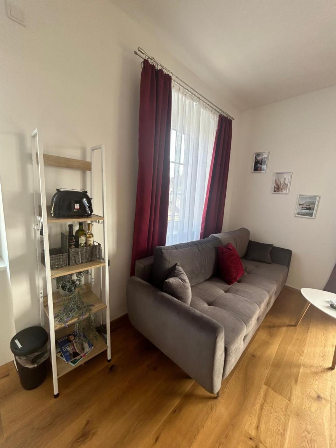 Apartment with Lake View photo 3