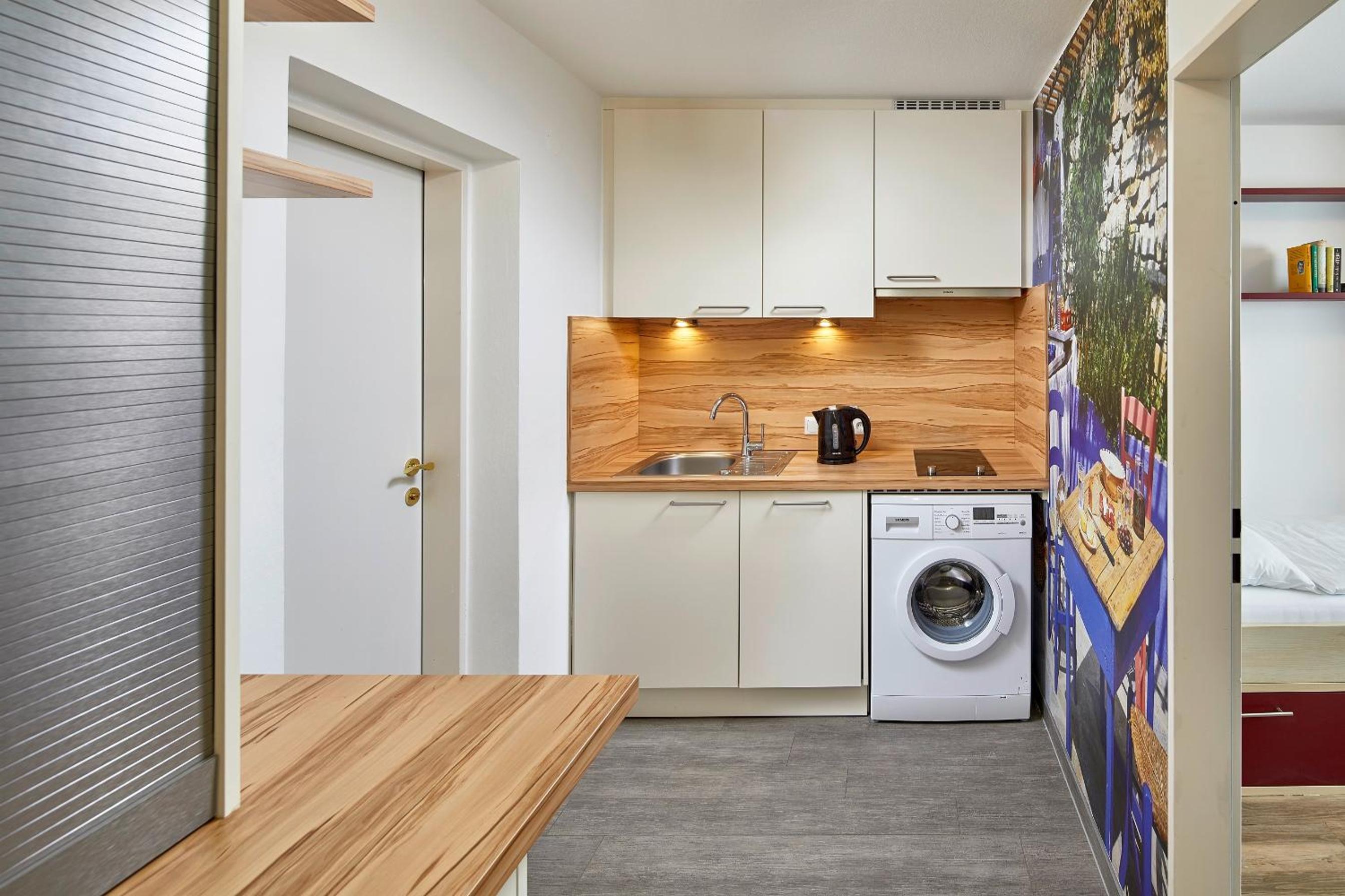 Family Suite (2 Adults + 2 Children up to 13 years) photo 3