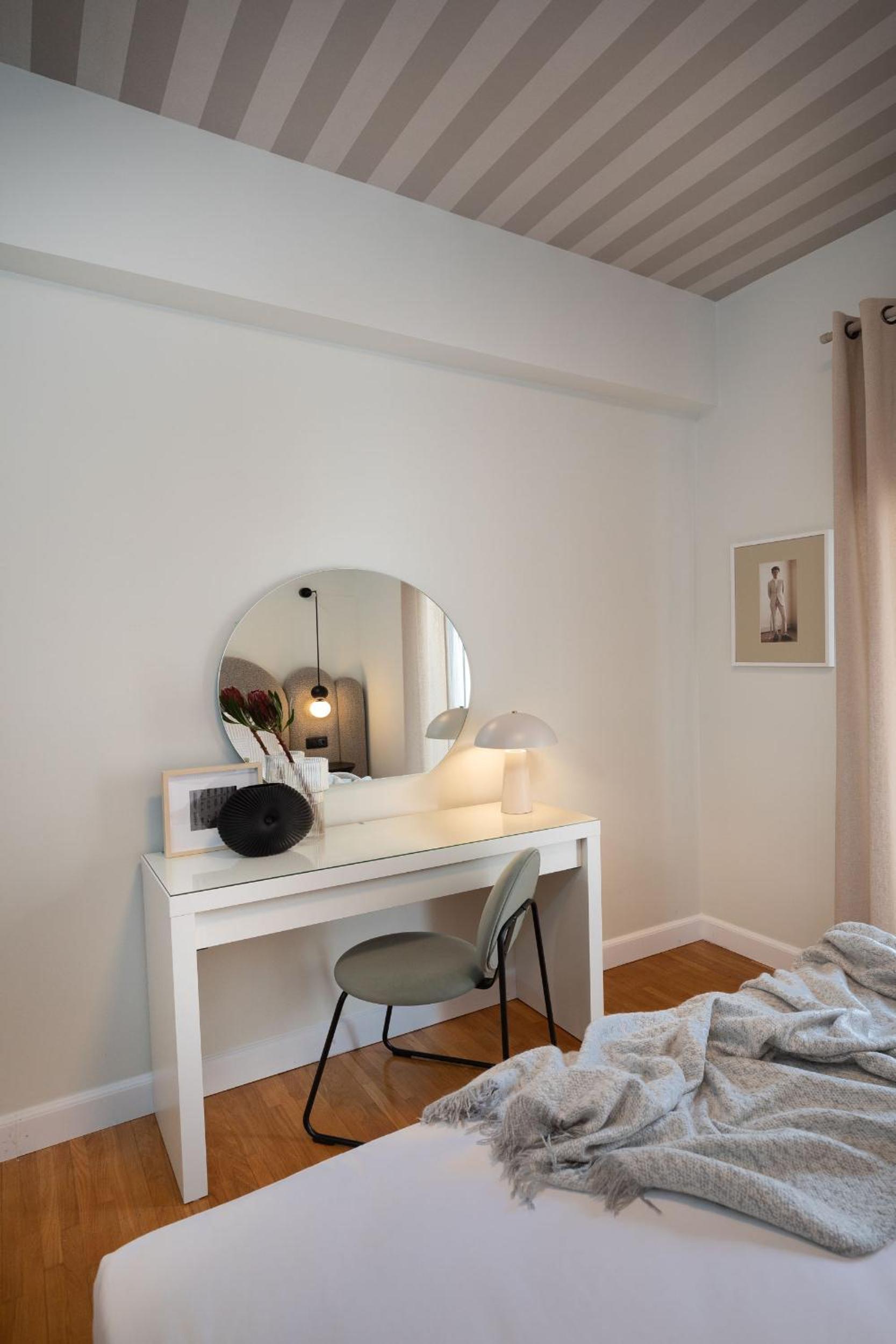 Two-Bedroom Apartment photo 2