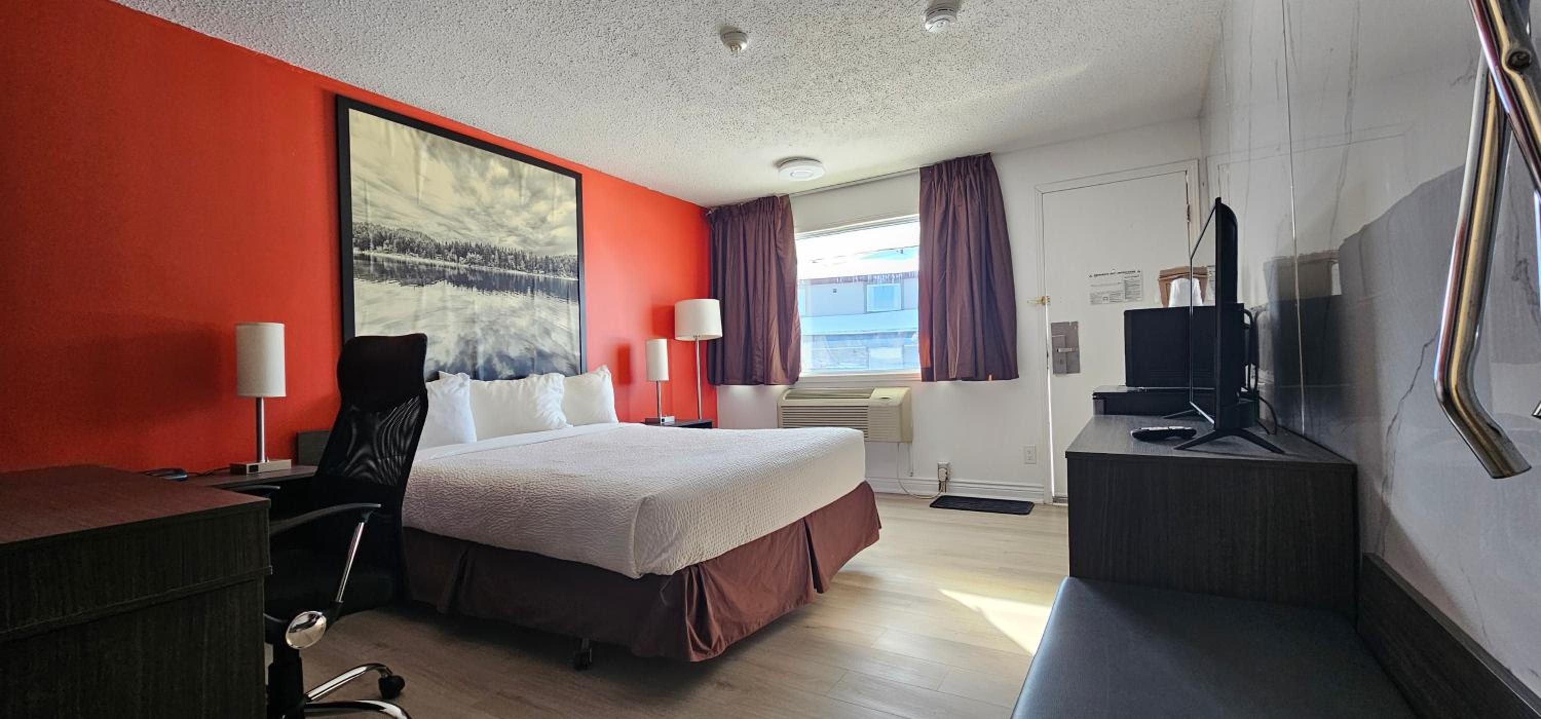 Queen Room - Non-Smoking - Photo 4