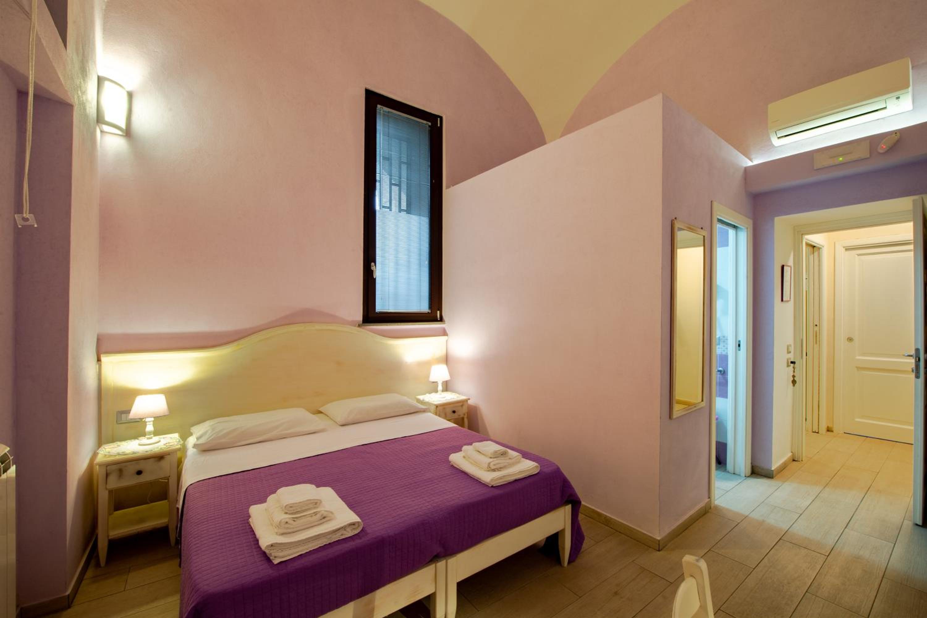 Double or Twin Room photo 1