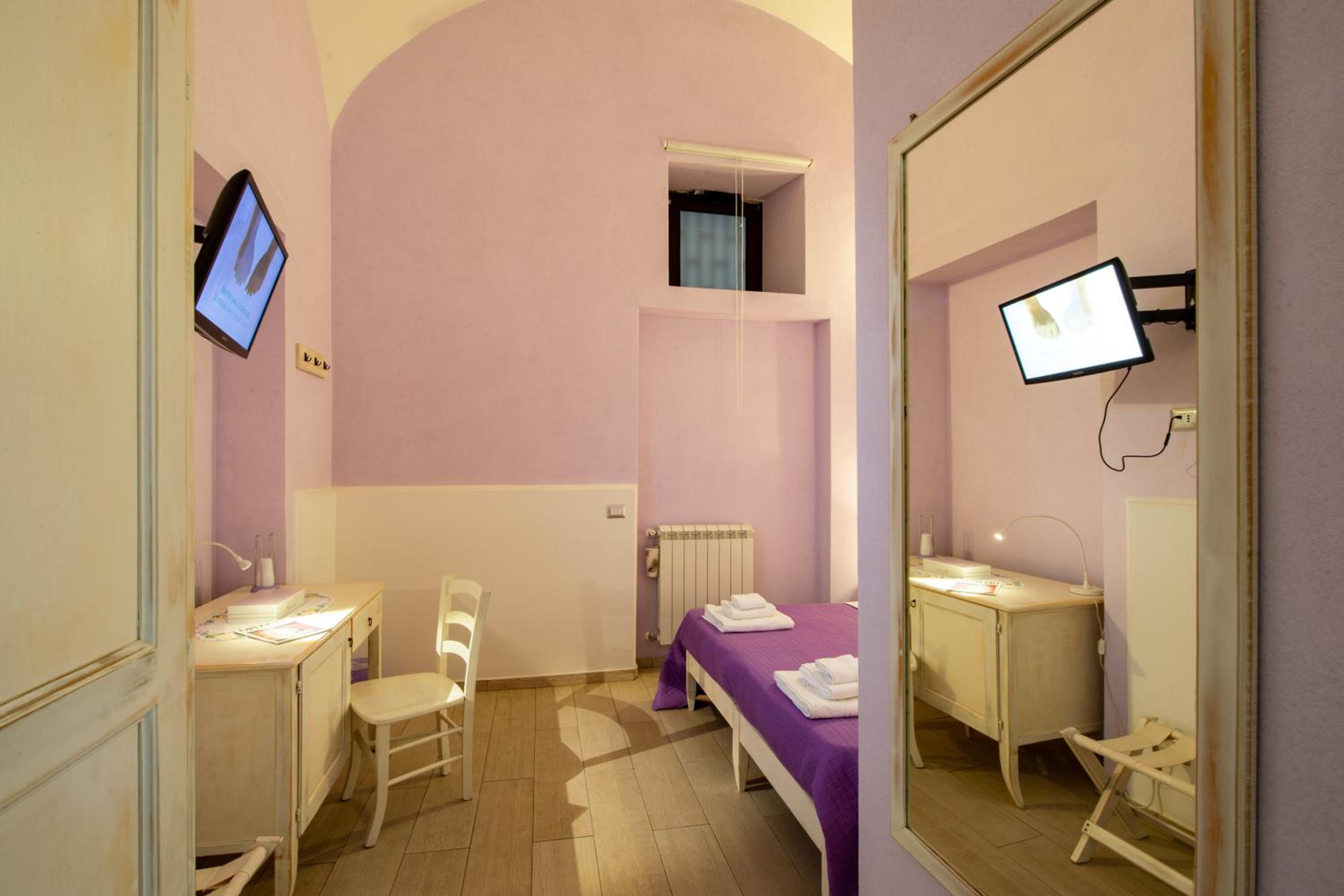 Double or Twin Room photo 2