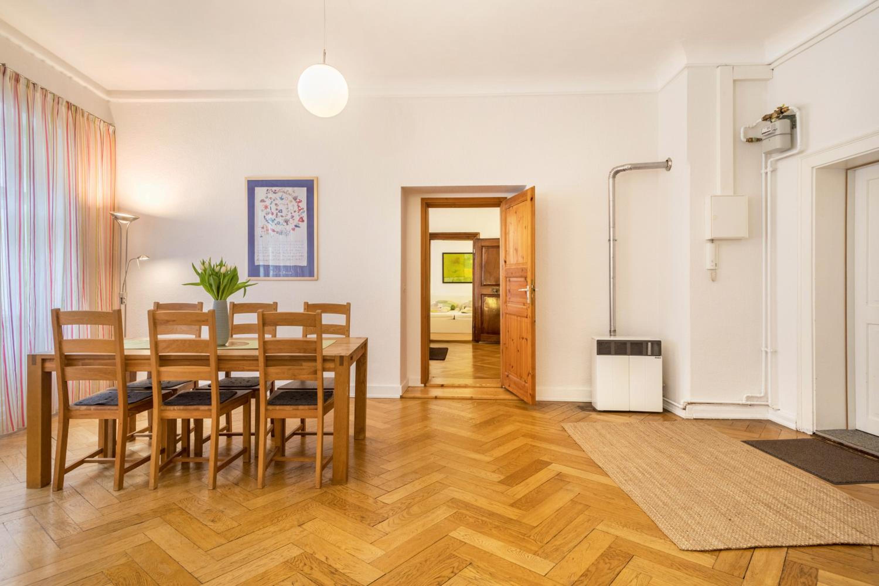 Superior One-Bedroom Apartment photo 3