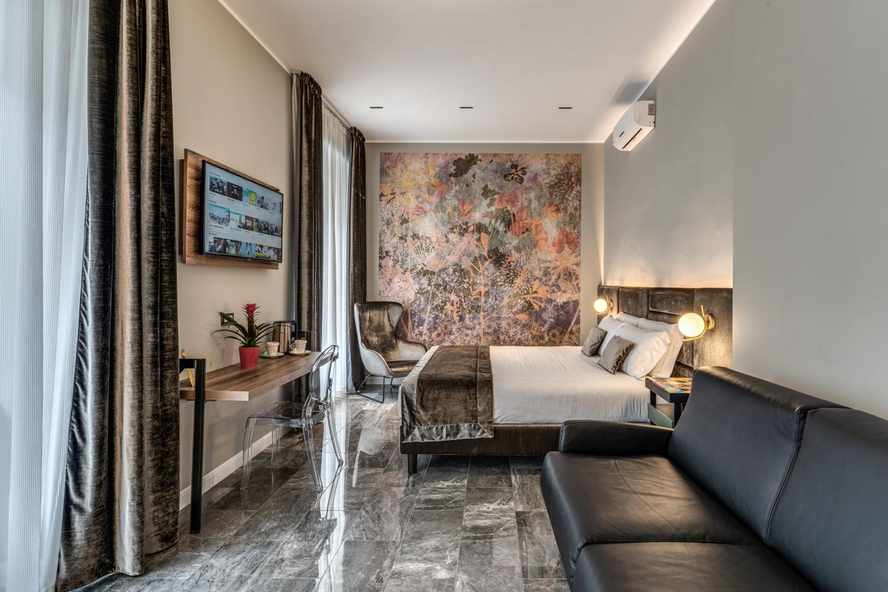 Suite photo 1