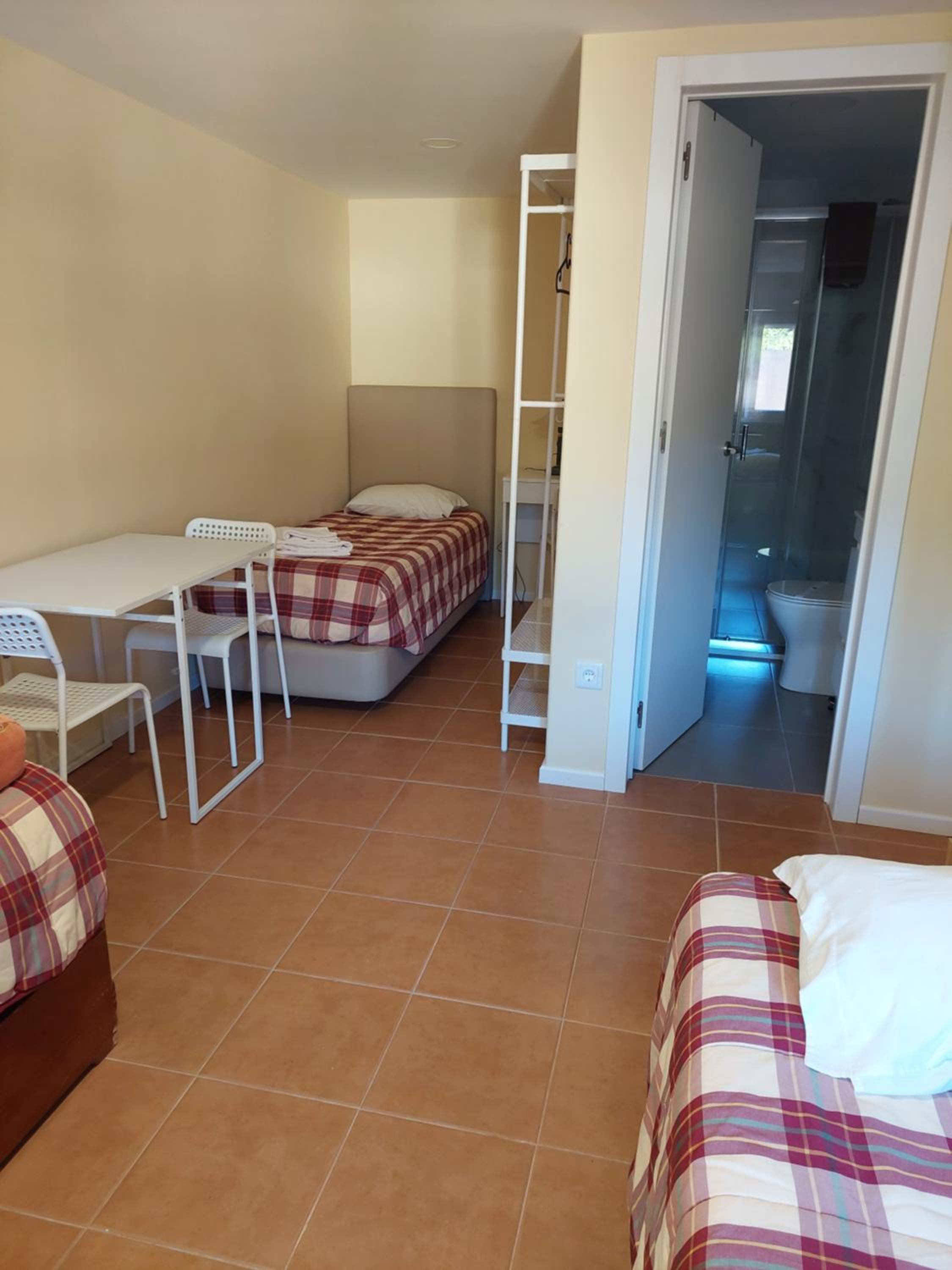Family Suite 2 bedrooms and 2 WC - Photo 3