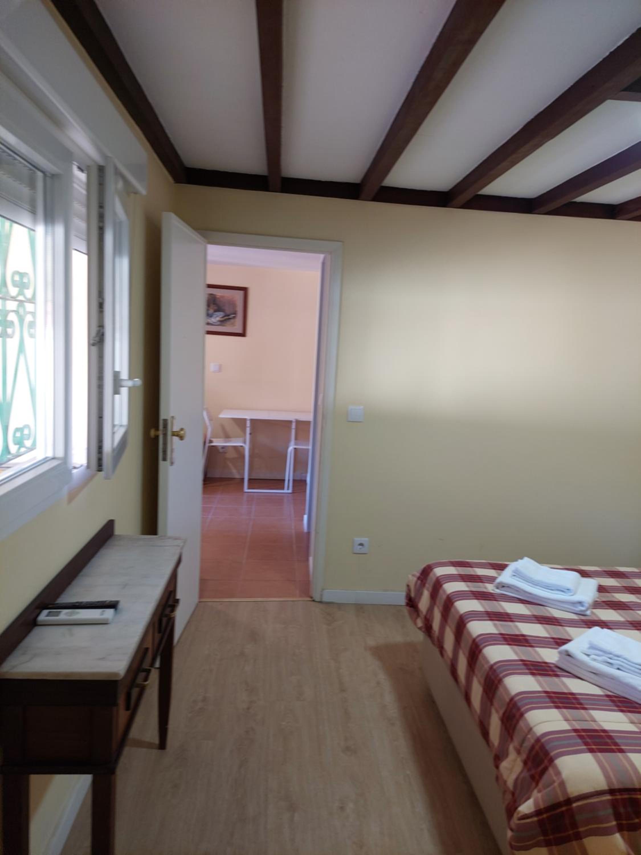 Family Suite 2 bedrooms and 2 WC - Photo 2