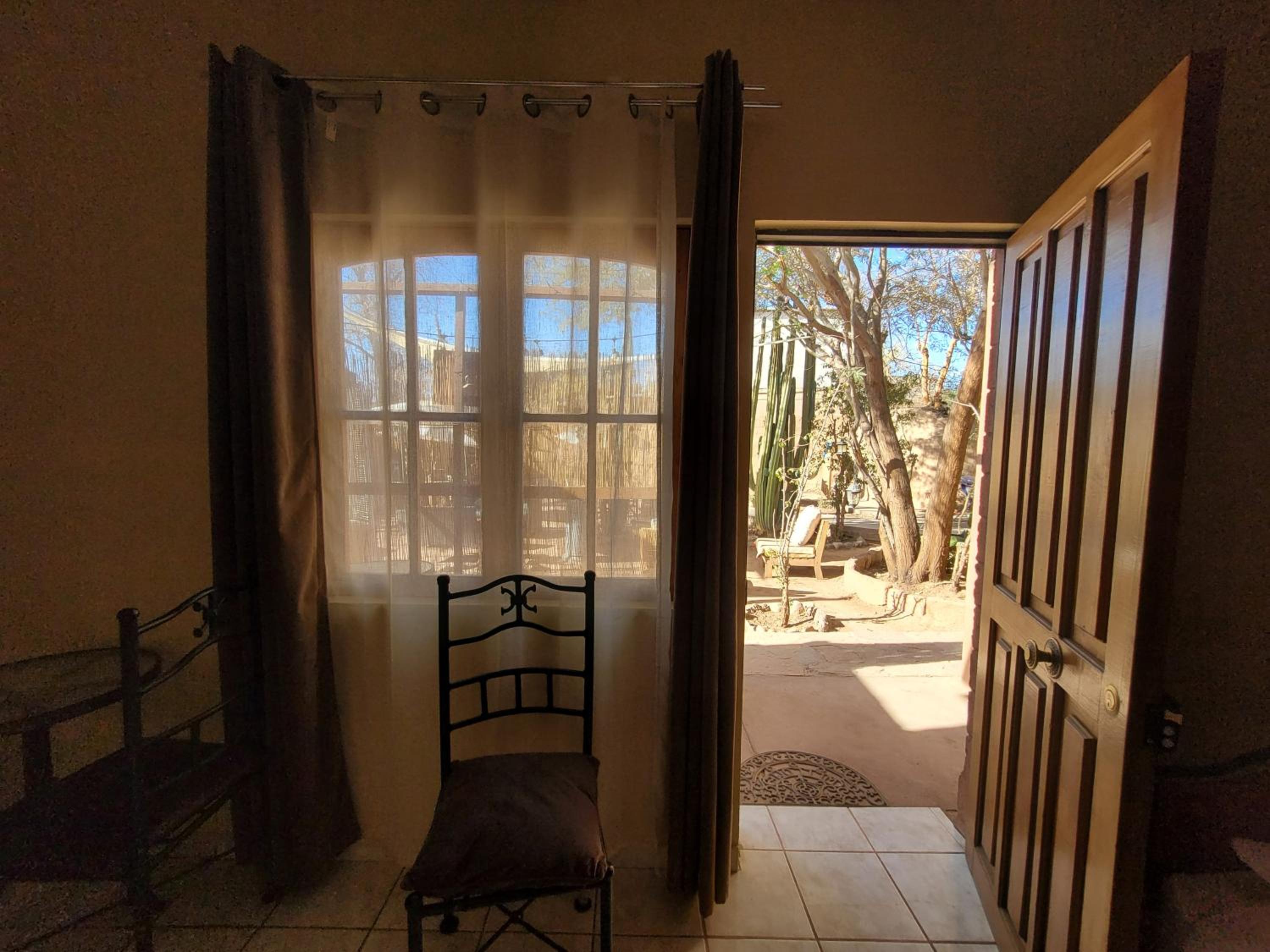 Quadruple Room with Private Bathroom photo 2