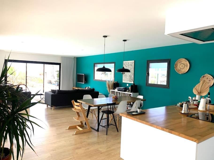 Villa de Tres Habitaciones