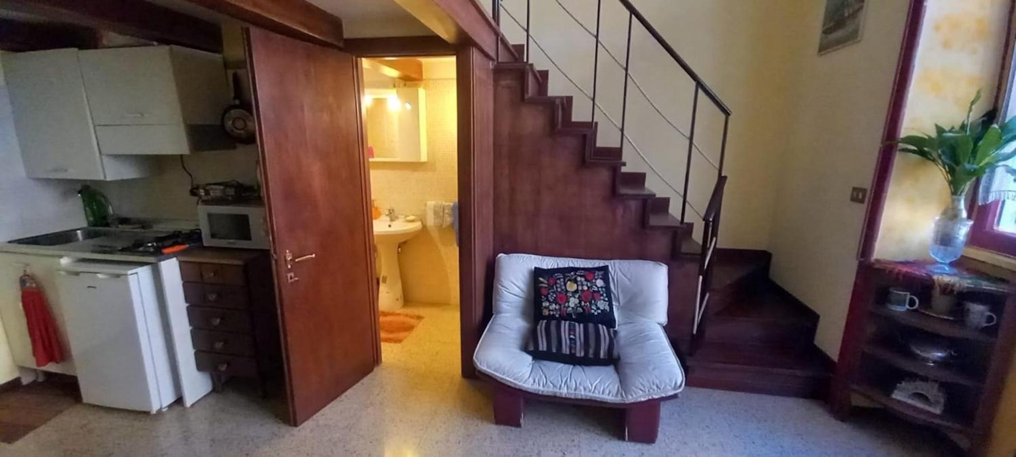 Studio - Split Level