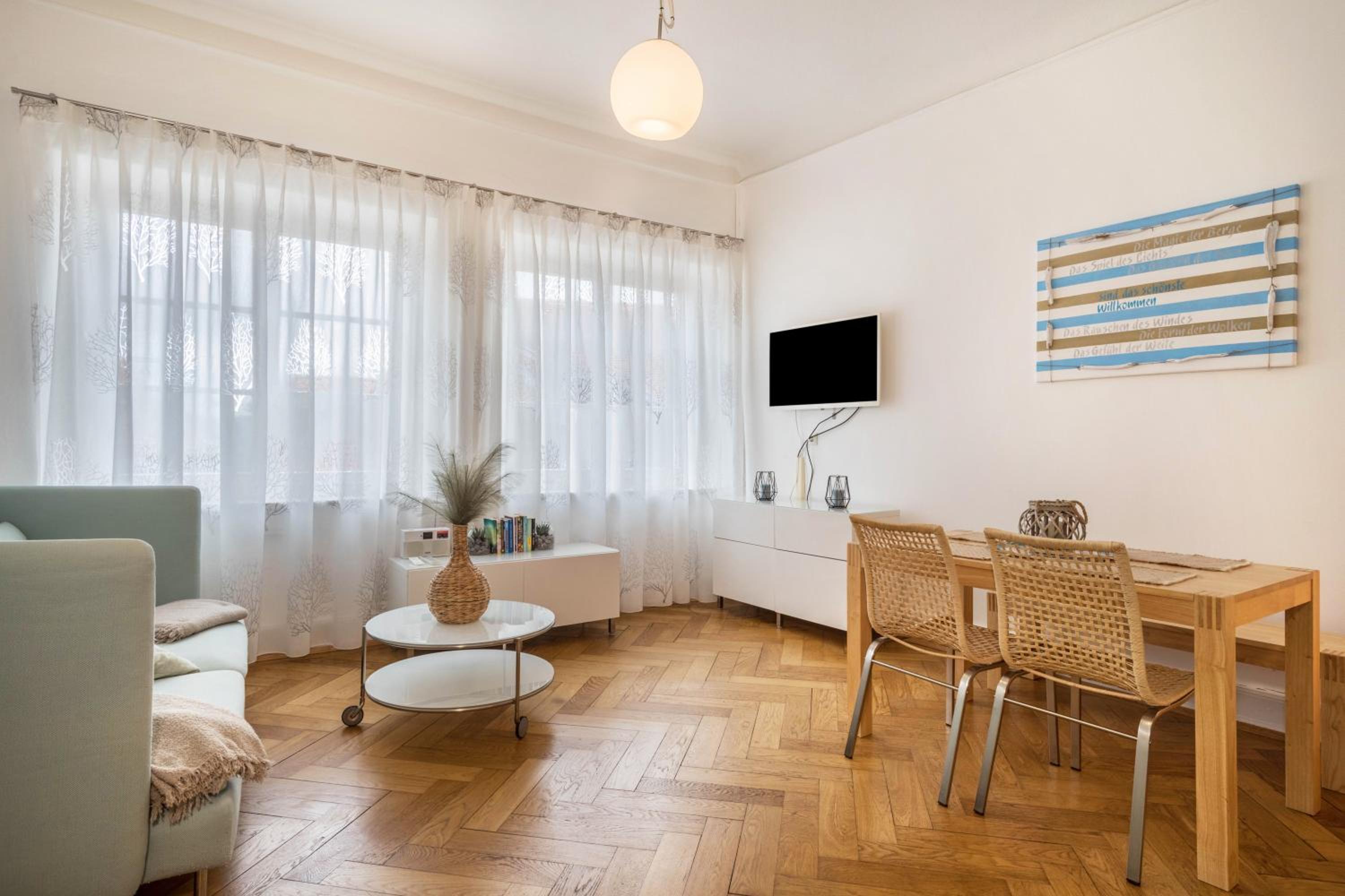 Superior Apartment With City View photo 2