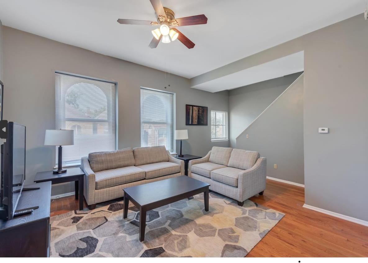 Apartment photo 1