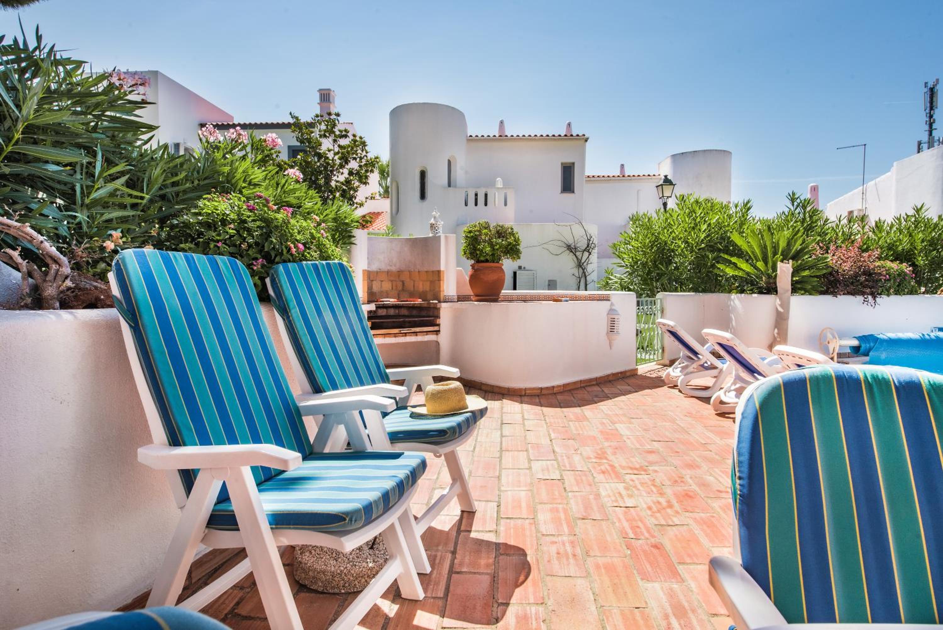 Villa with Garden View photo 3