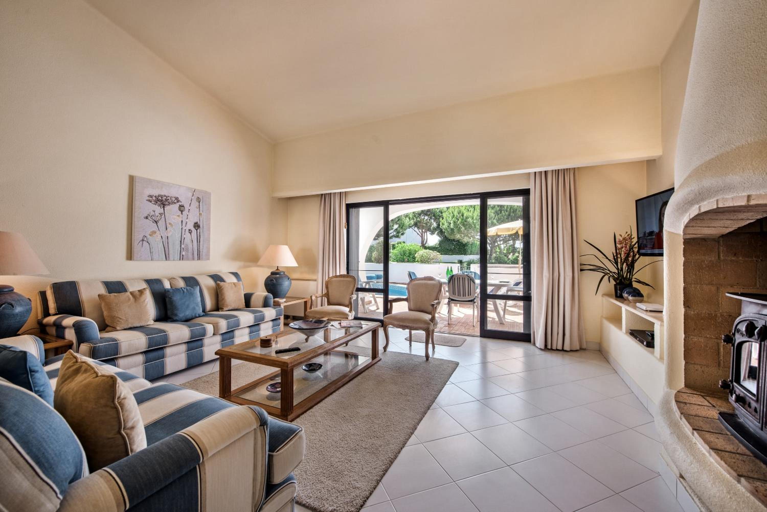Villa with Garden View photo 3