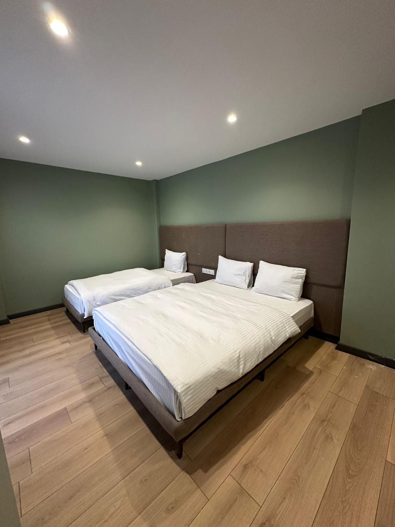 Deluxe Family Room - Photo 4
