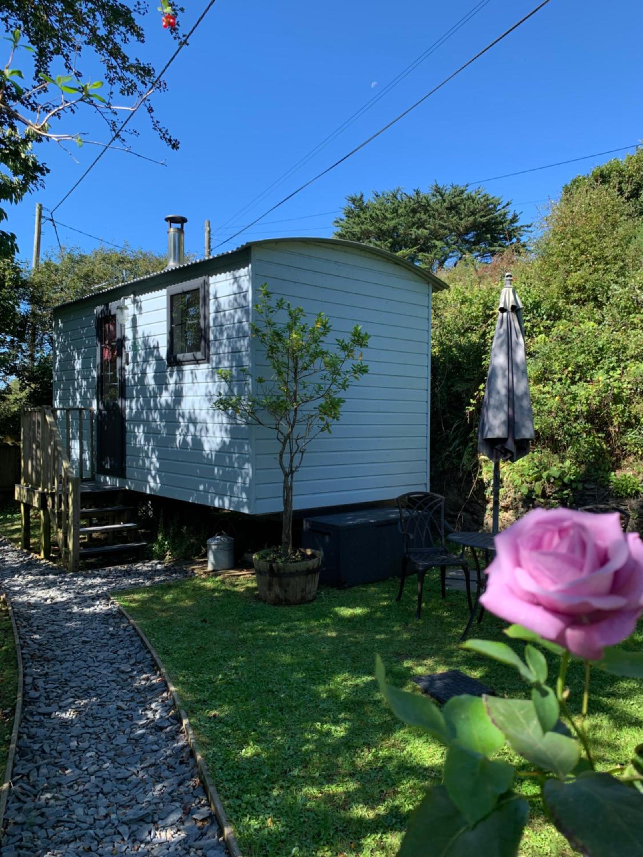 Mobile Home photo 3