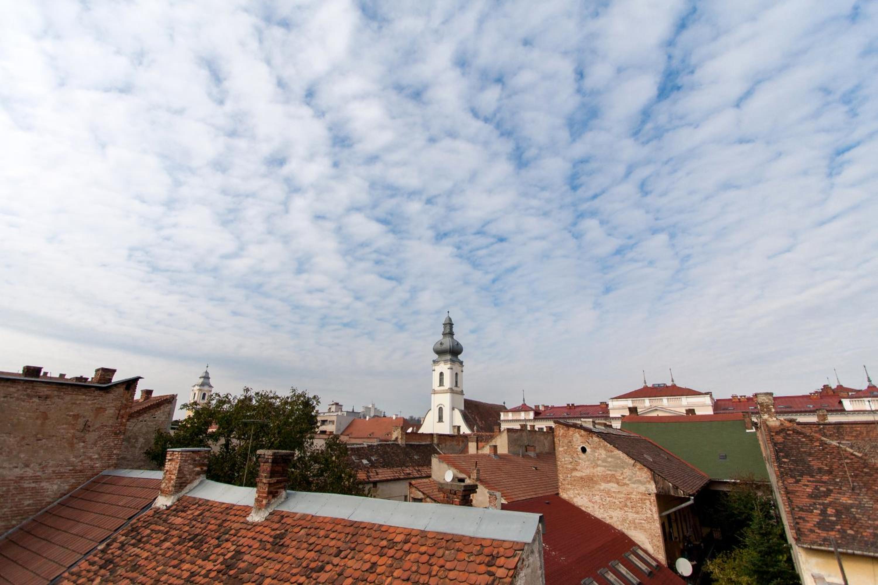 Double Room - Attic - Photo 16