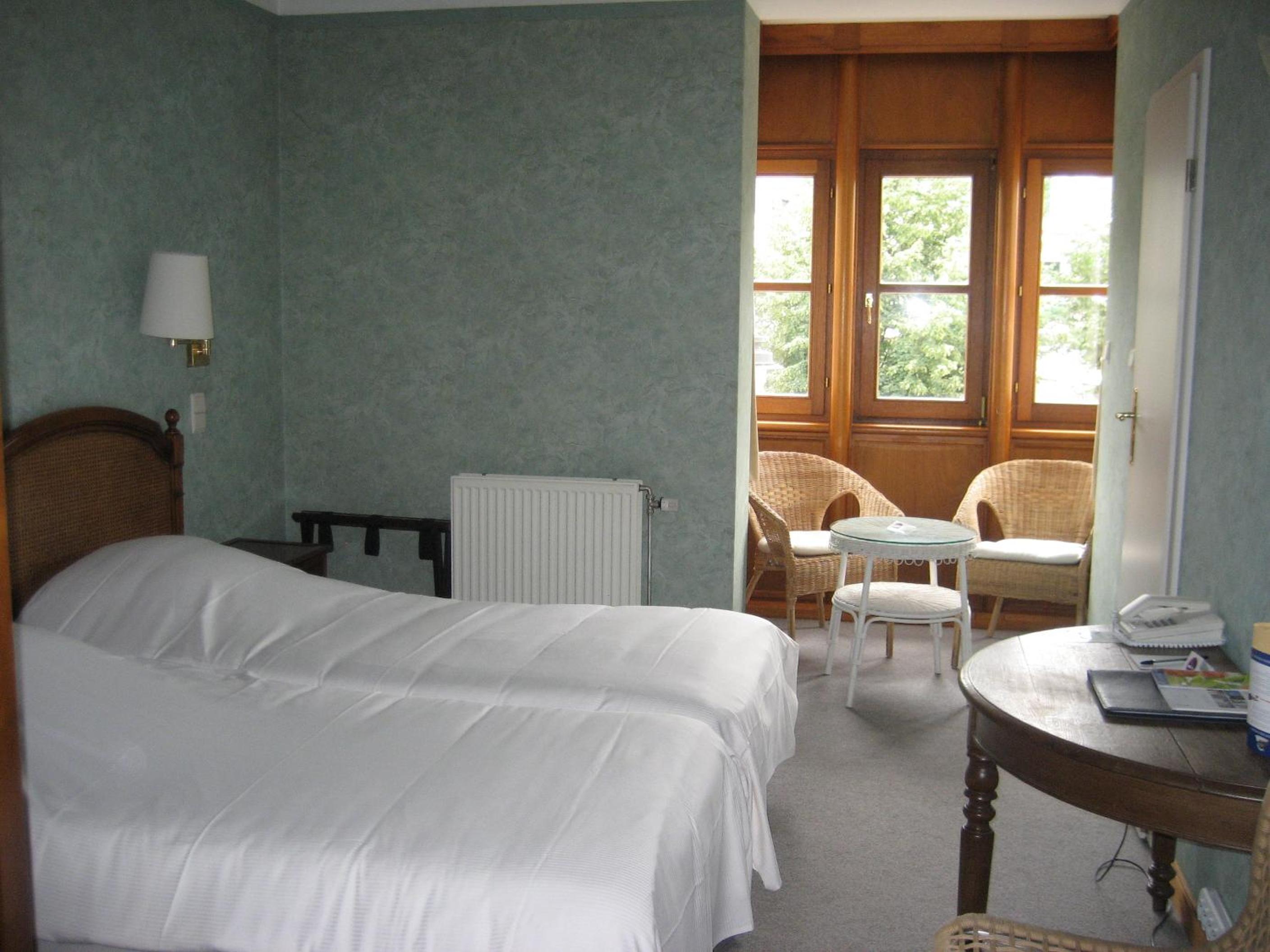 Standard Twin Room with River View photo 1